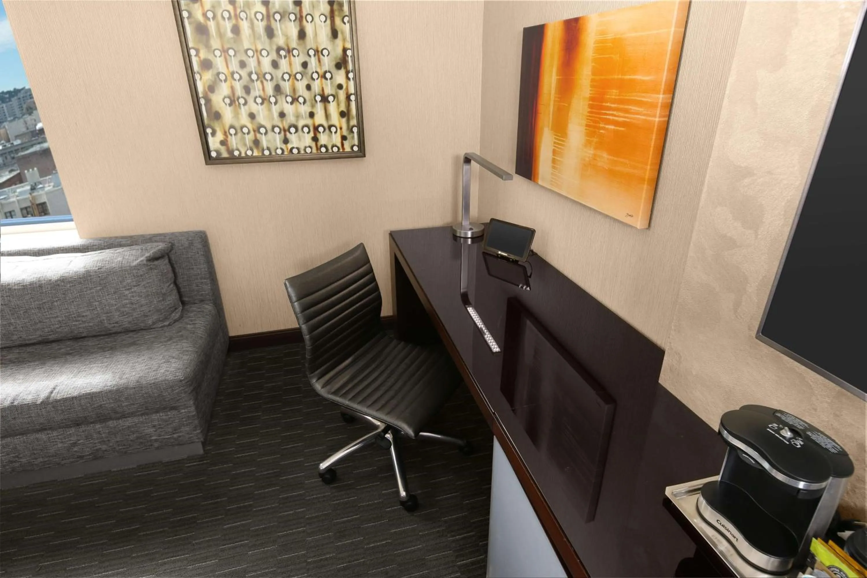 One-Bedroom Parlor Suite in Hilton San Francisco Union Square