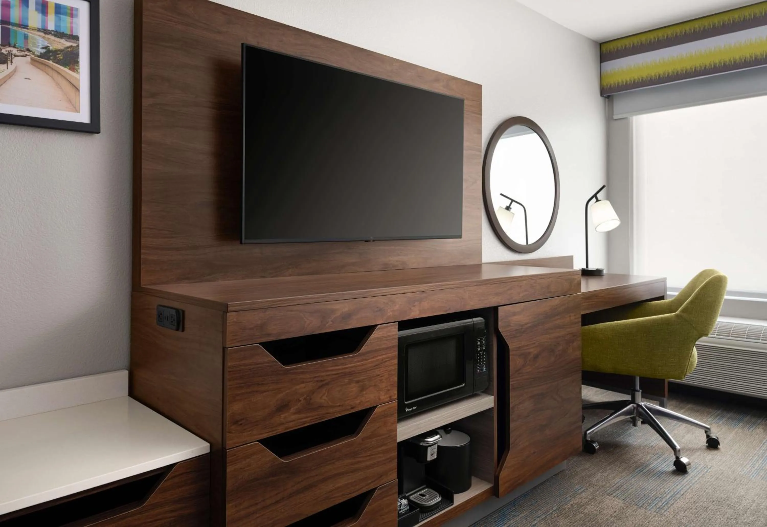 Junior Suite in Hampton Inn San Diego/Del Mar