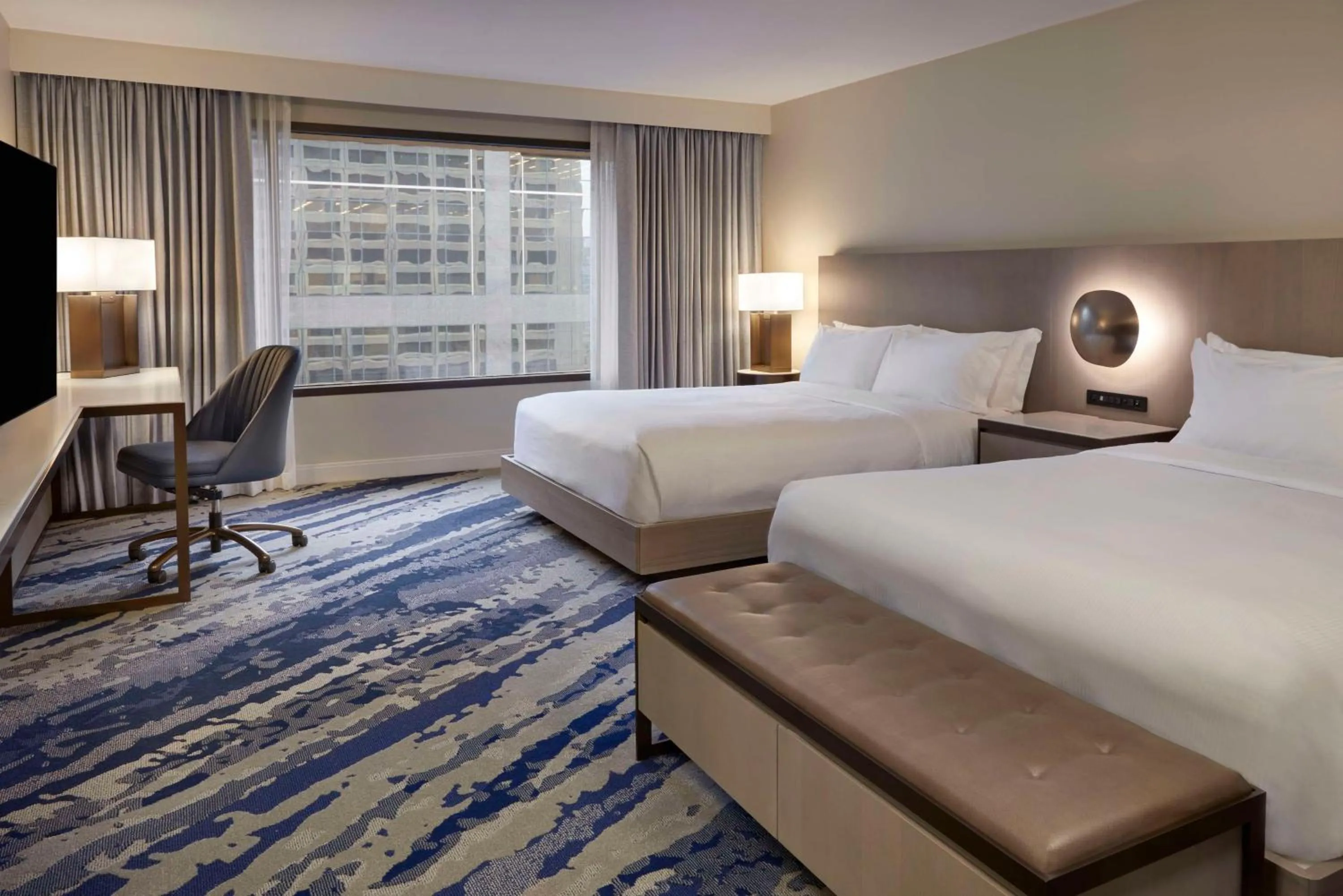 Queen Room with Two Queen Beds in Hilton Toronto