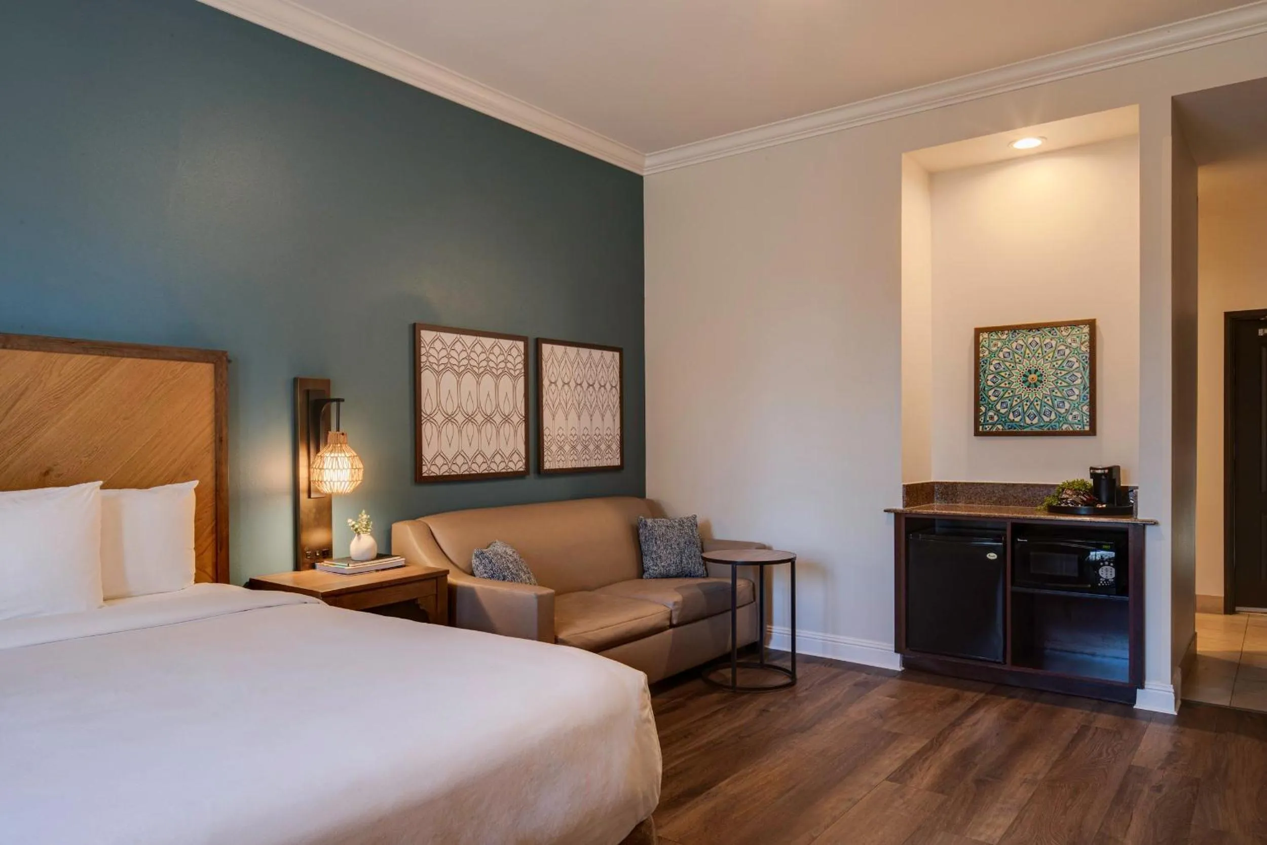 King Room with Sofa Bed - Disability Access in Ayres Hotel Chino Hills Ontario