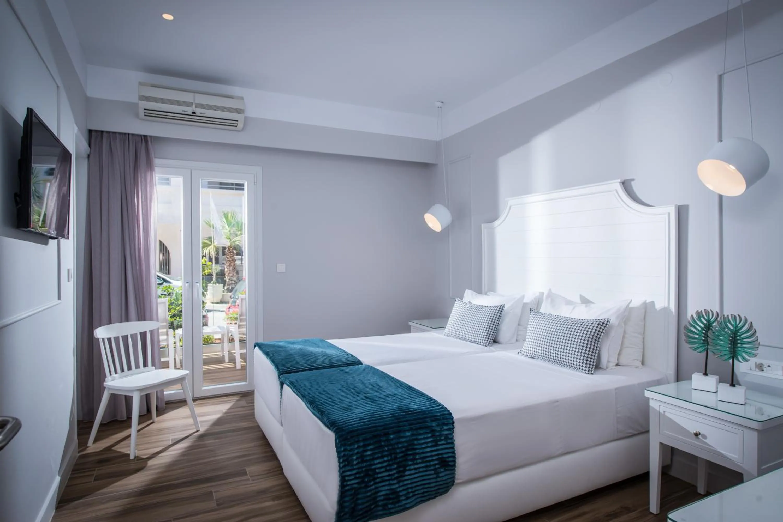 Double or Twin Room in Mari Kristin Beach Hotel