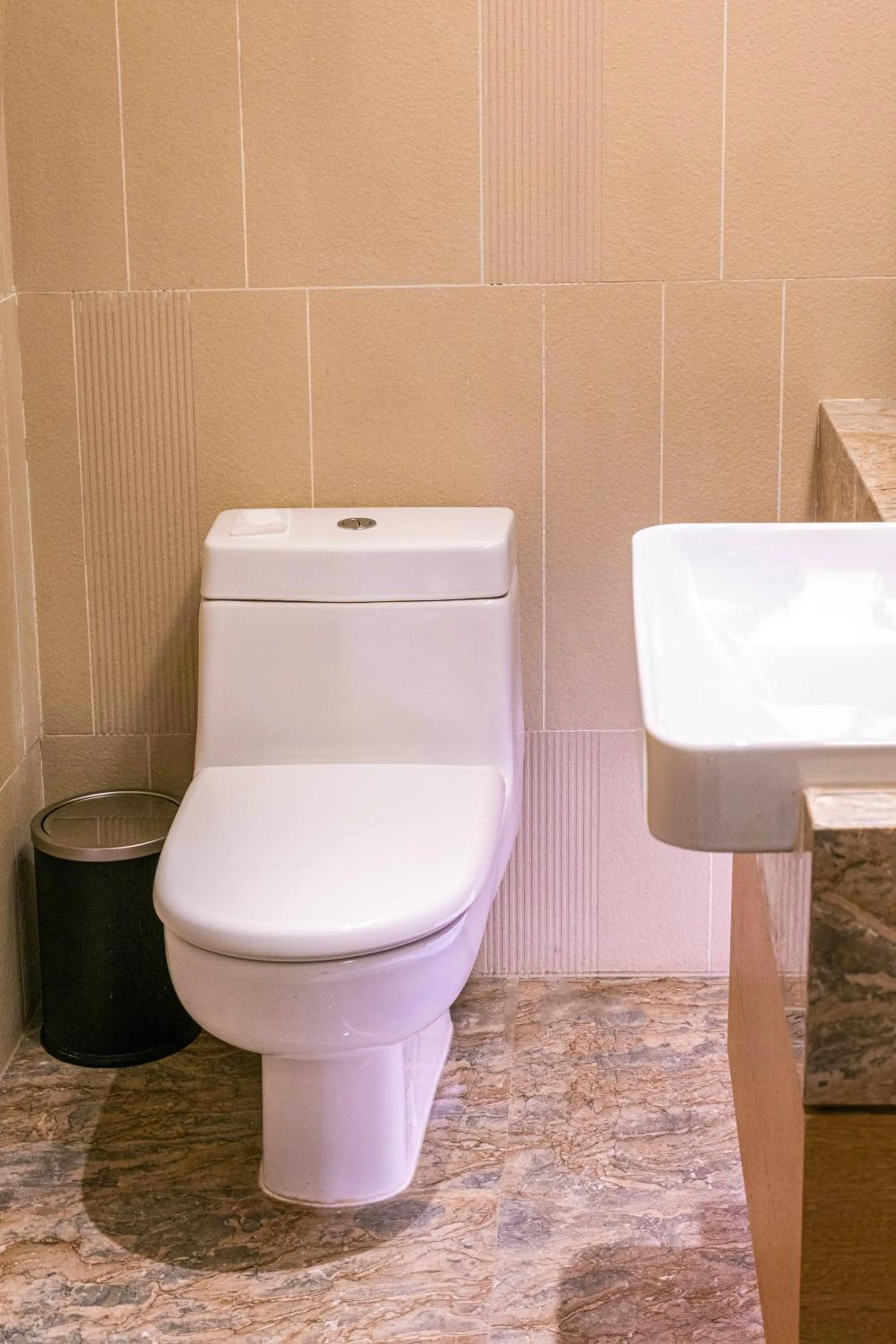 Classic Double Room with Two Double Beds and River View in InterContinental Taiyuan by IHG