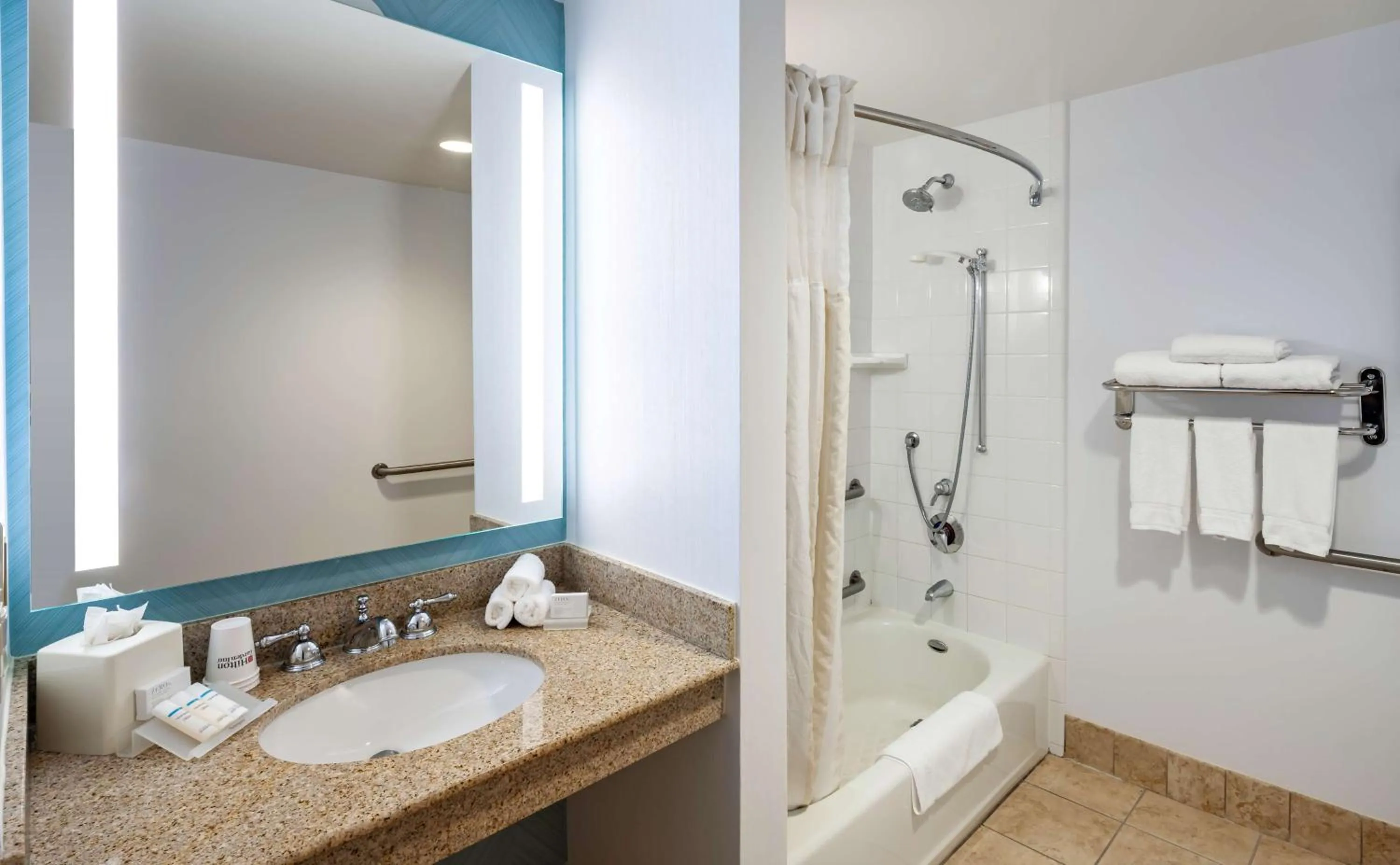 King Suite with Tub - Mobility/Hearing Accessible in Hilton Garden Inn San Diego/Rancho Bernardo
