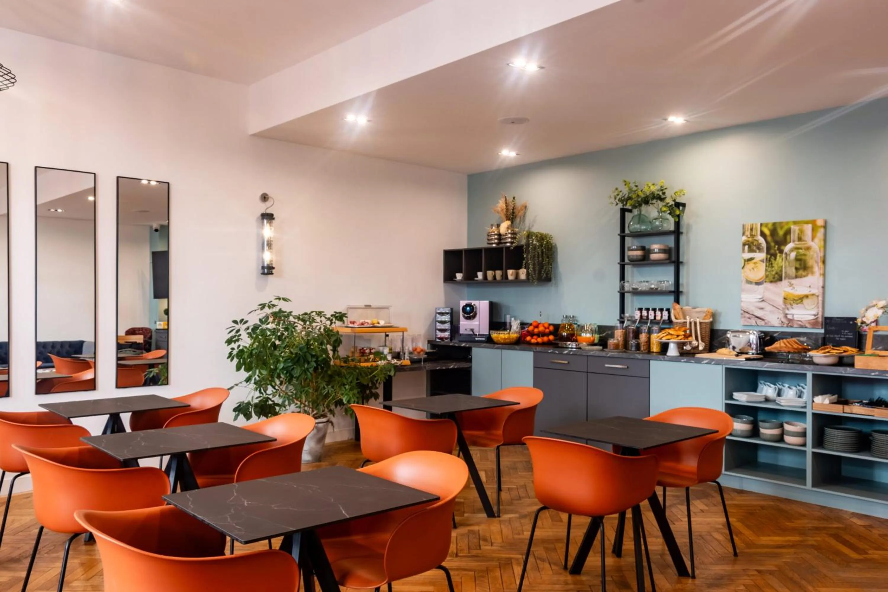 Superior Double Room in Urban Style Bordeaux Centre Hotel de la Presse