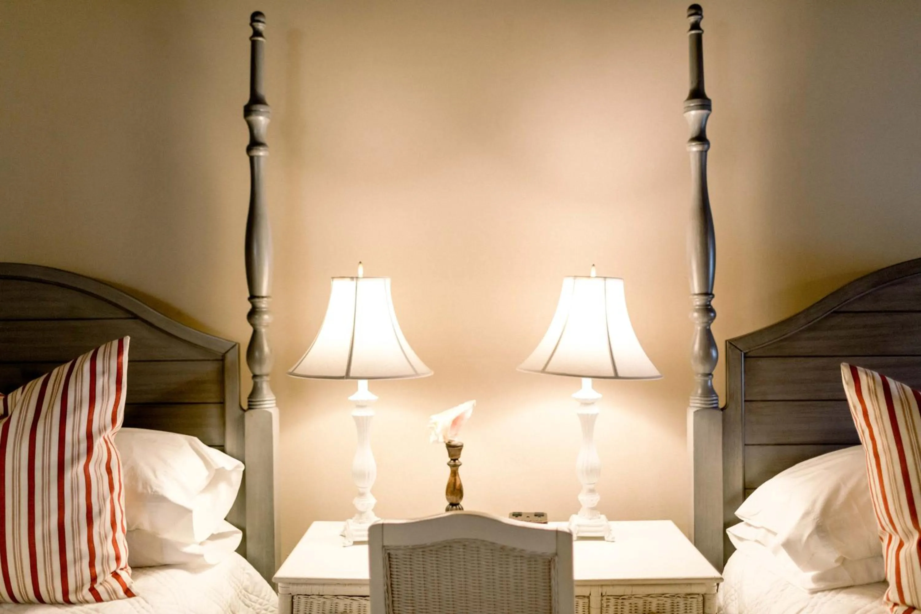 Queen Room with Two Queen Beds in Merritt House Hotel