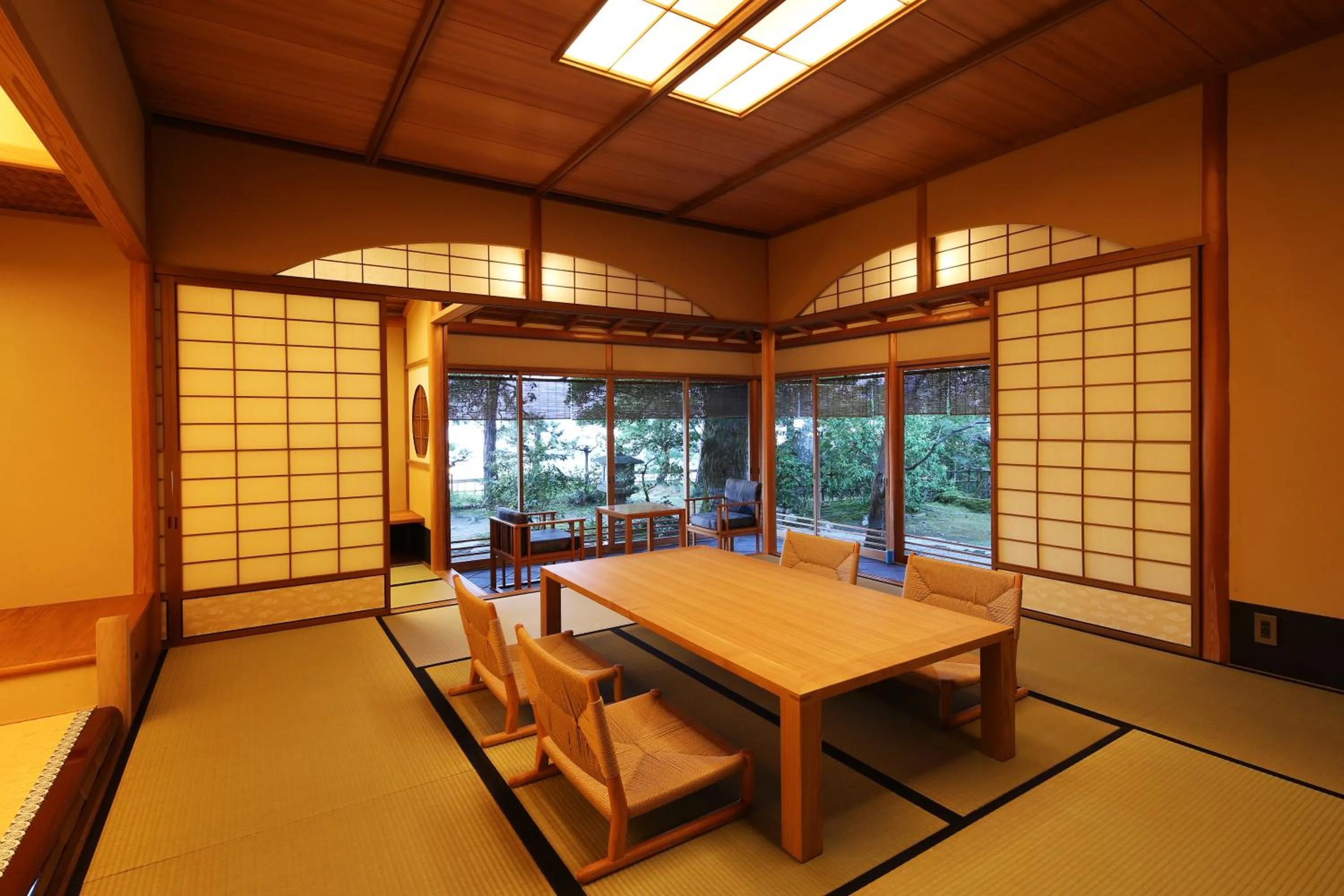 Quadruple Room with Sea View in Monjusou Shourotei