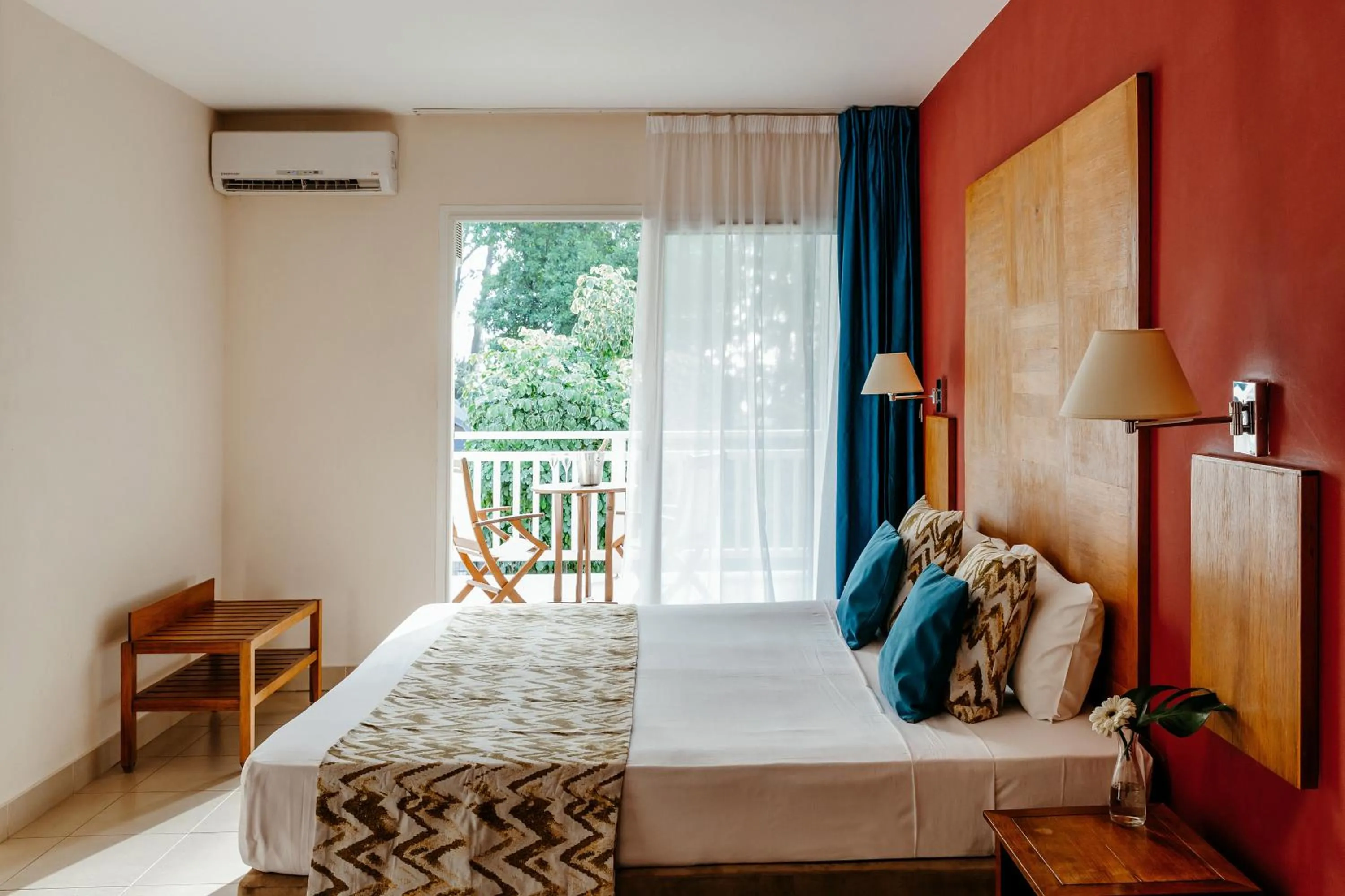 Junior Suite - single occupancy in Hotel Le Recif, Ile de la Reunion