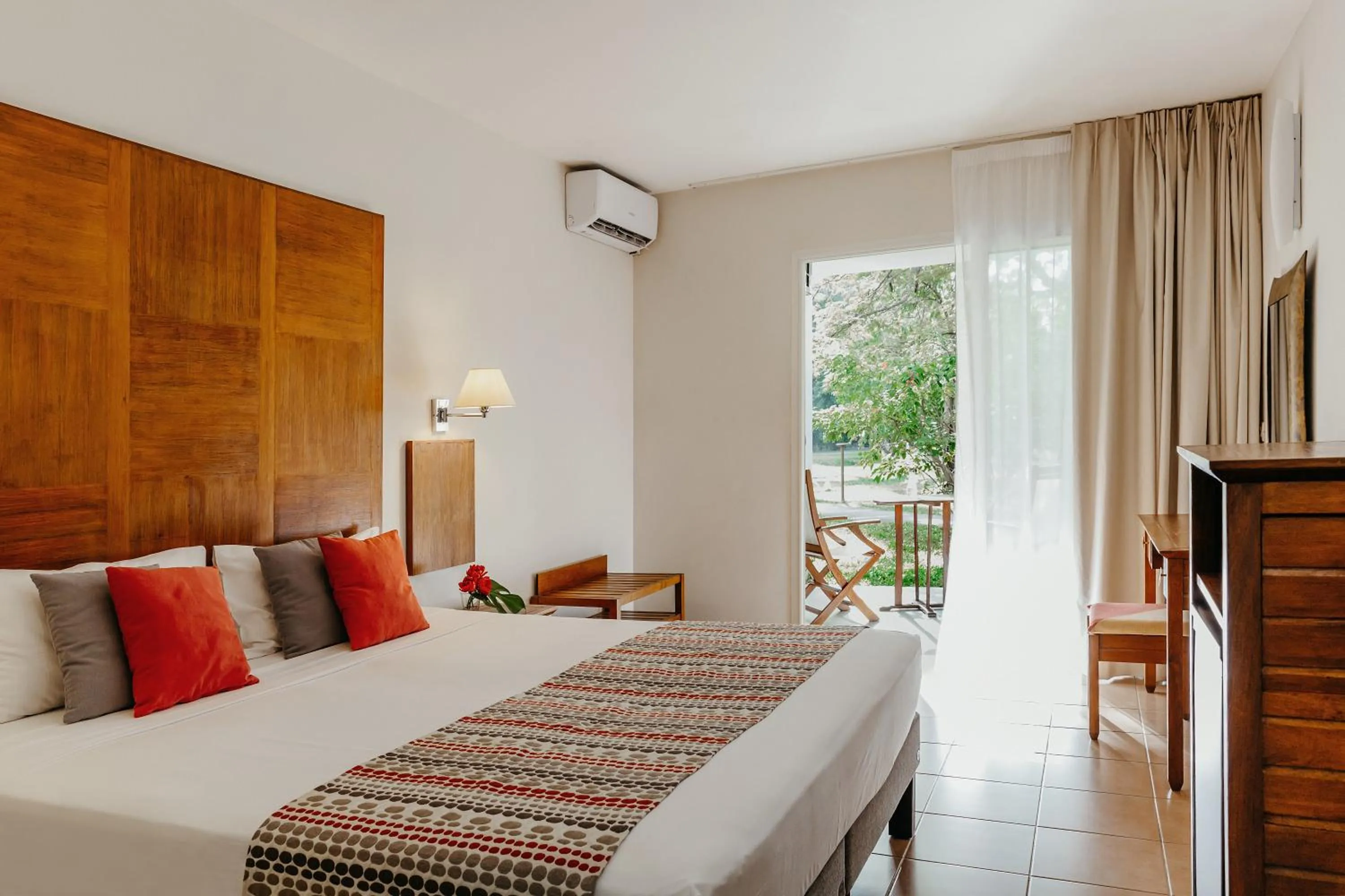 Standard Room - single occupancy in Hotel Le Recif, Ile de la Reunion