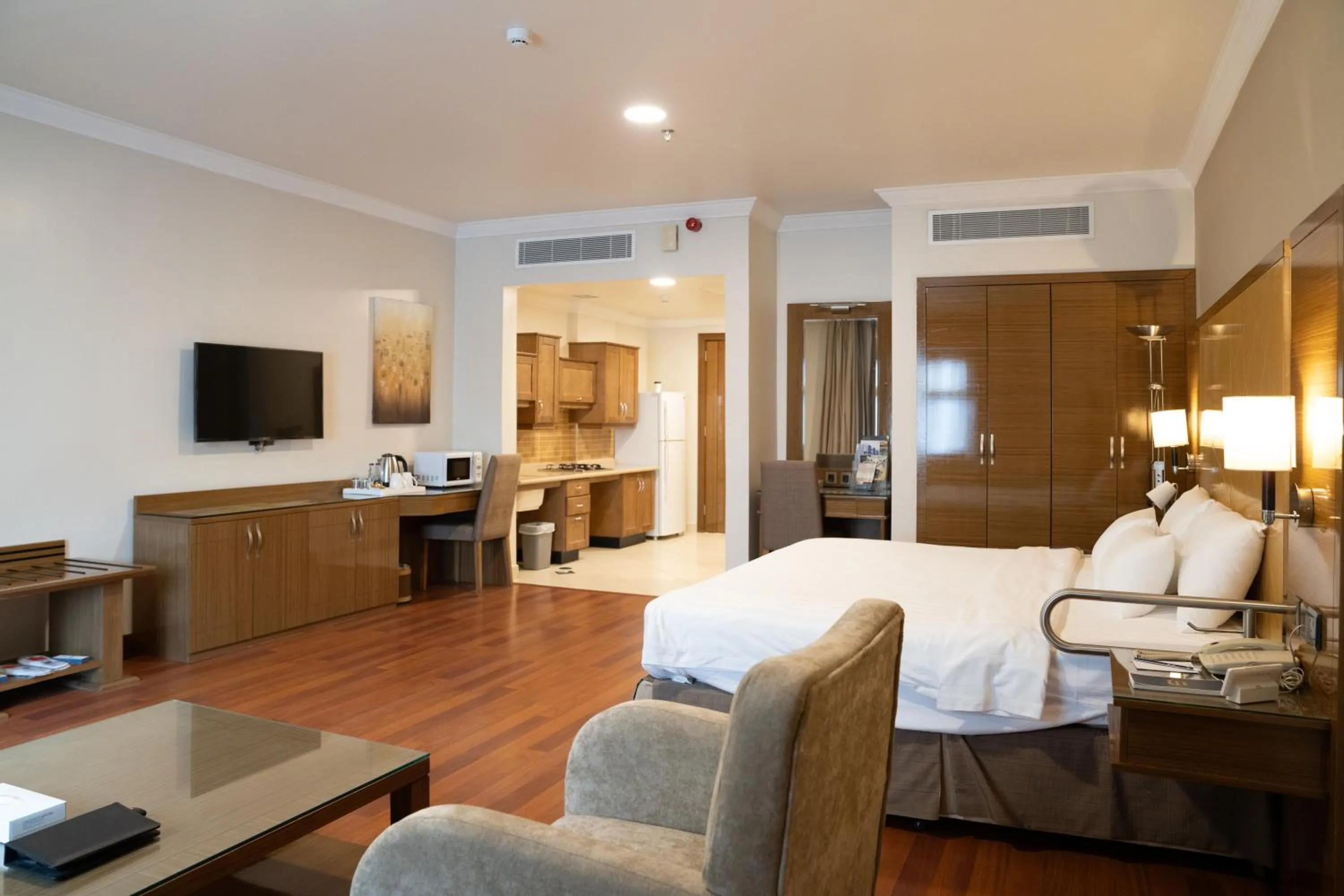 Junior Kins Suite with Sofa Bed - Mobility Accessible in Golden Tulip Hotel Buraidah Al Qassim