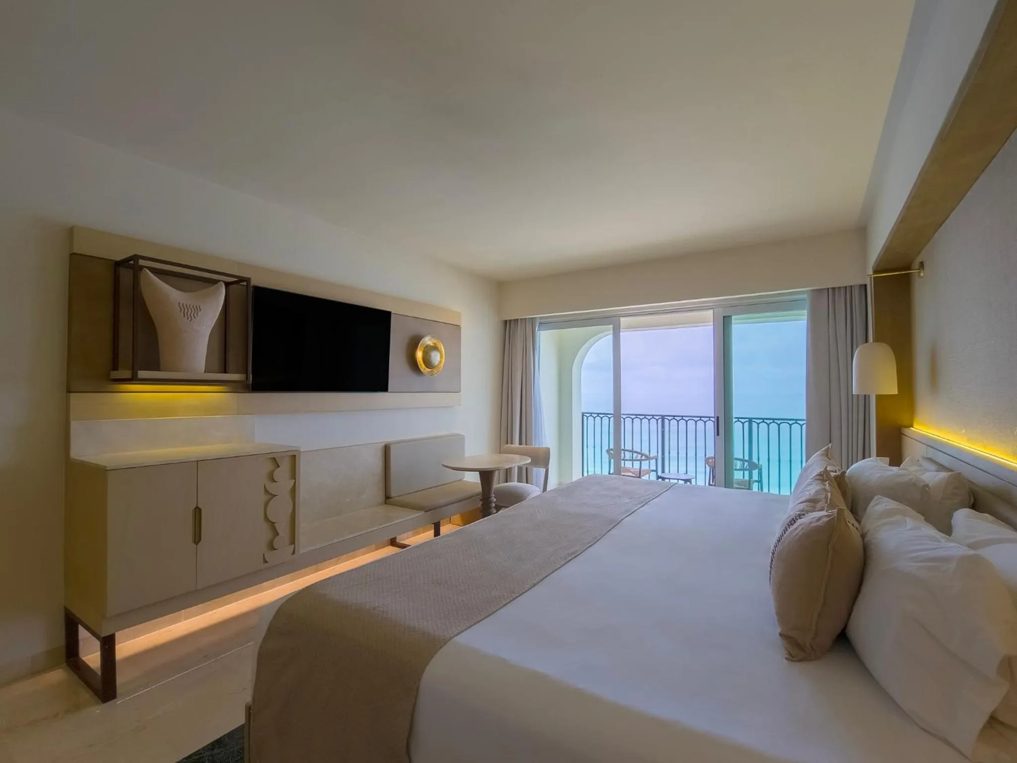 Premier Superior Ocean Front in Grand Park Royal Cancun - All Inclusive