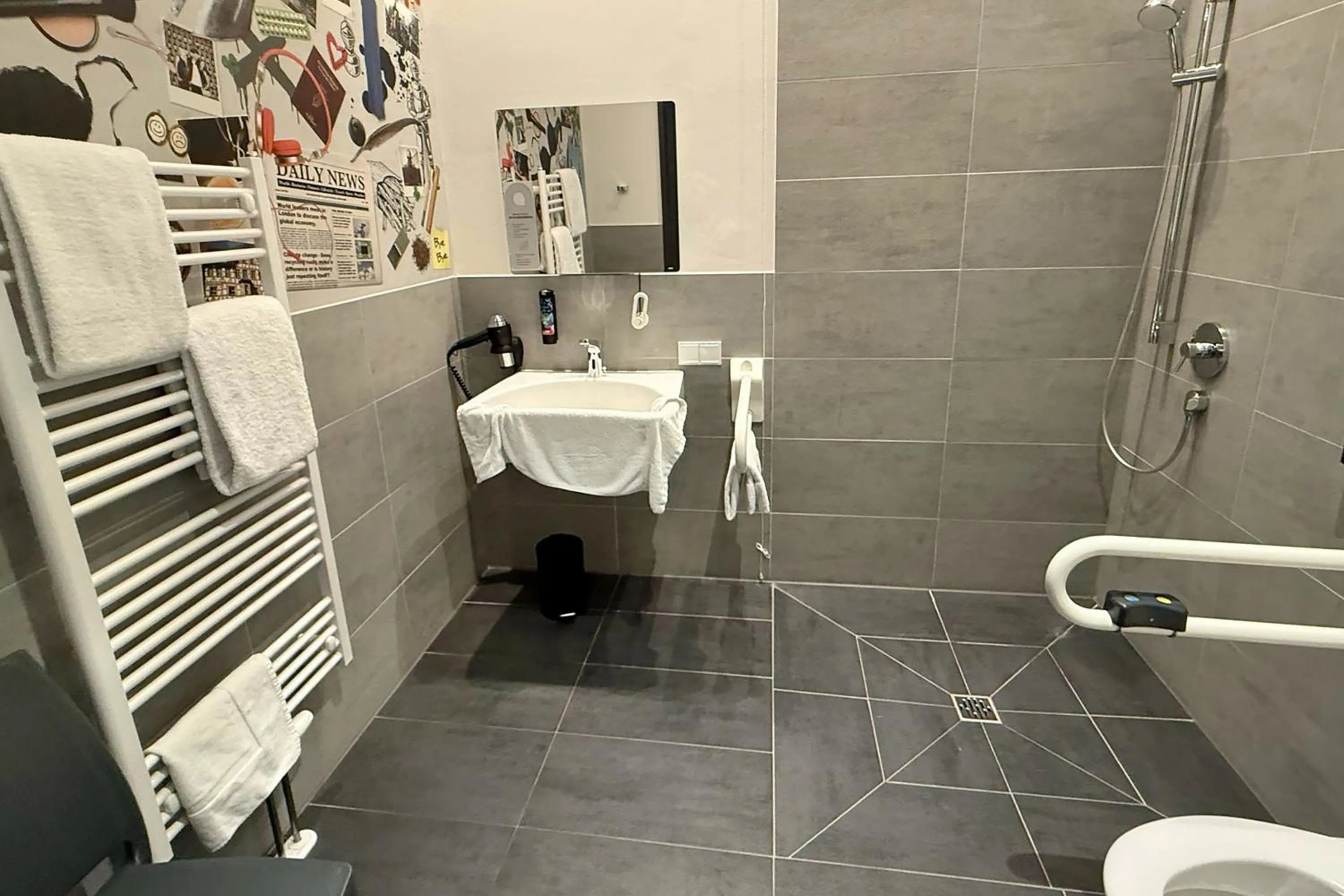 Standard Queen Room - Accessible in Holiday Inn - the niu, Saddle Fürth by IHG