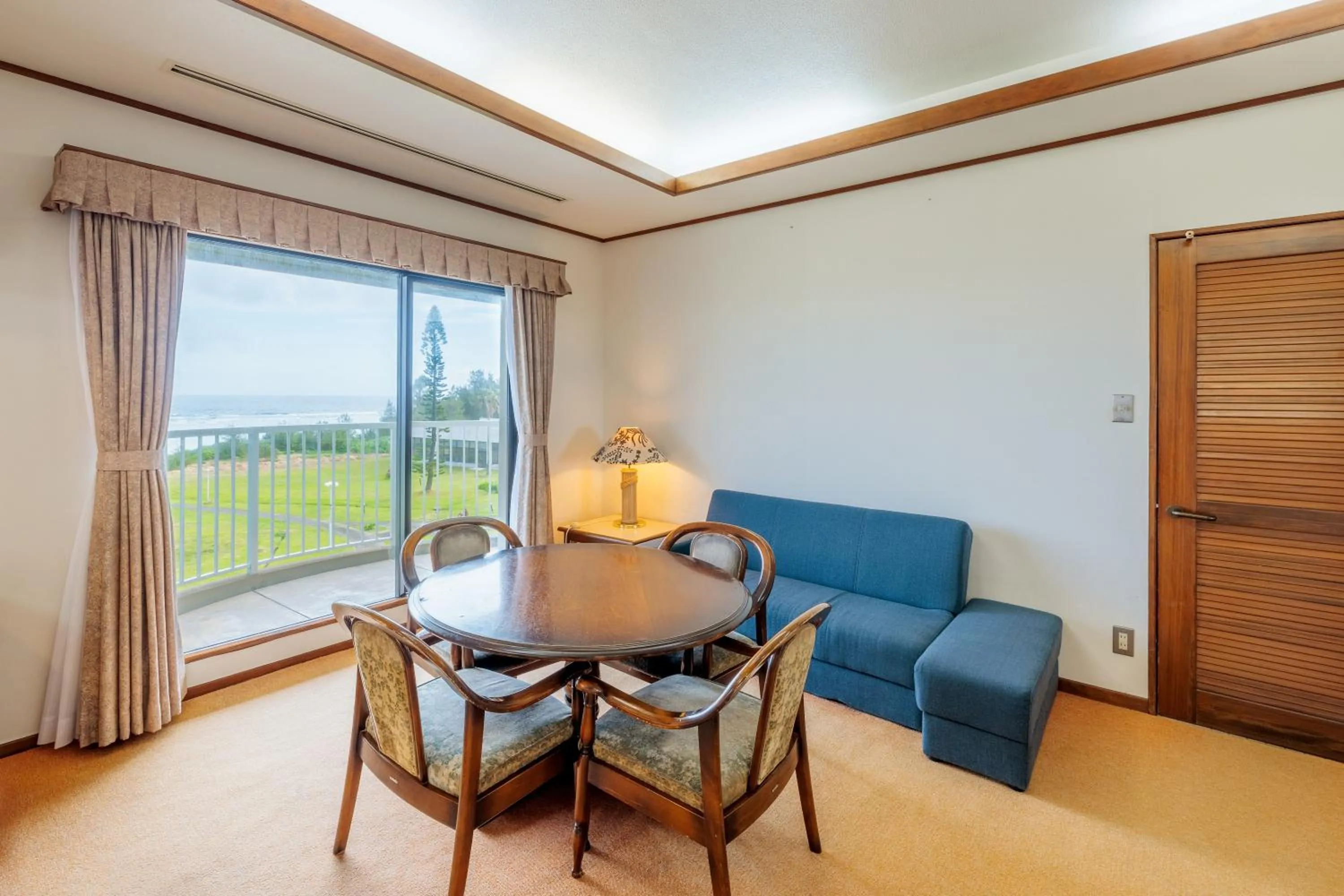 Suite with Sea View - single occupancy in Coral Palms