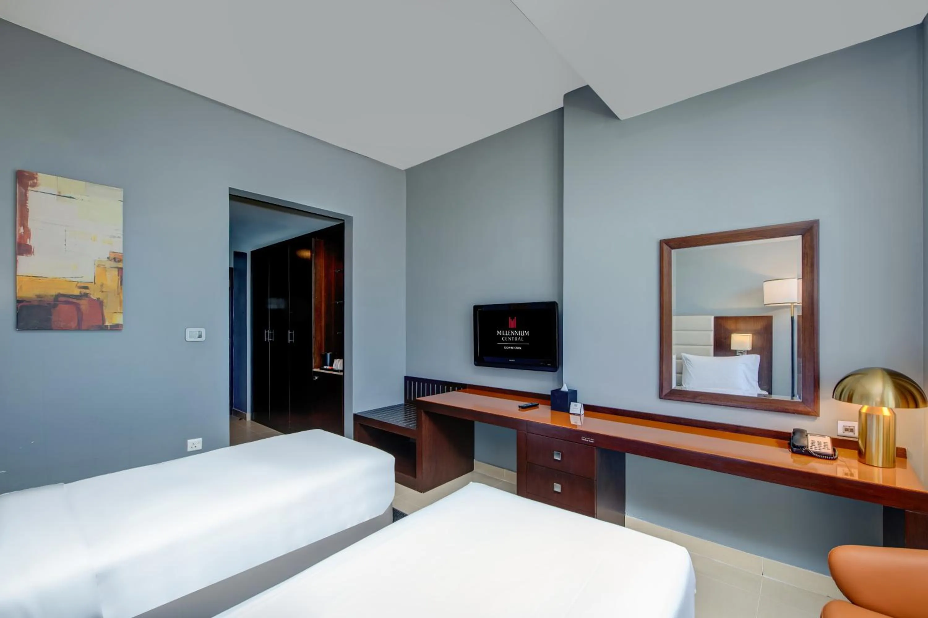 Standard Twin Room in Millennium Central Downtown - Dubai