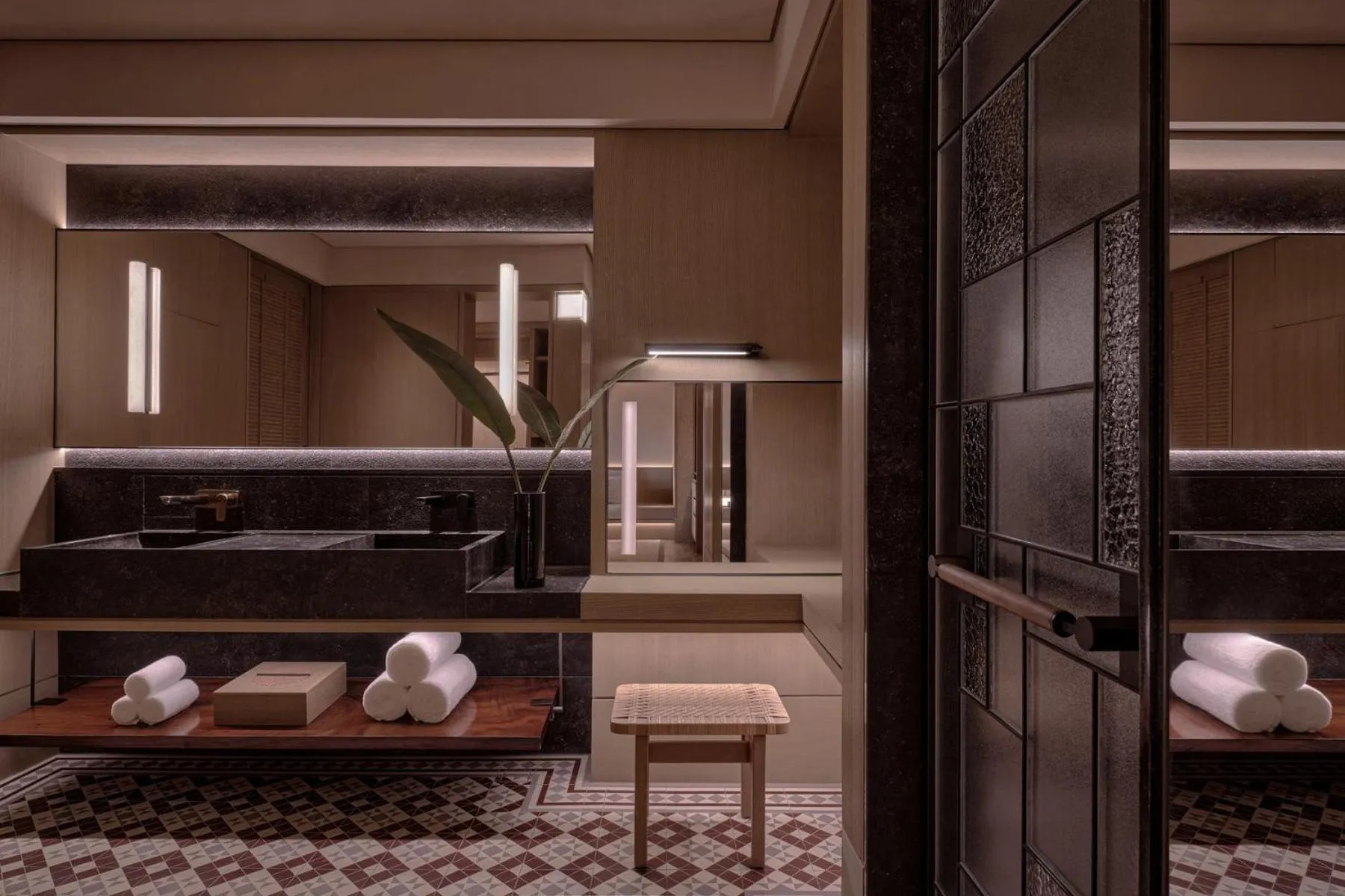 Deluxe King Suite in Alila Shanghai