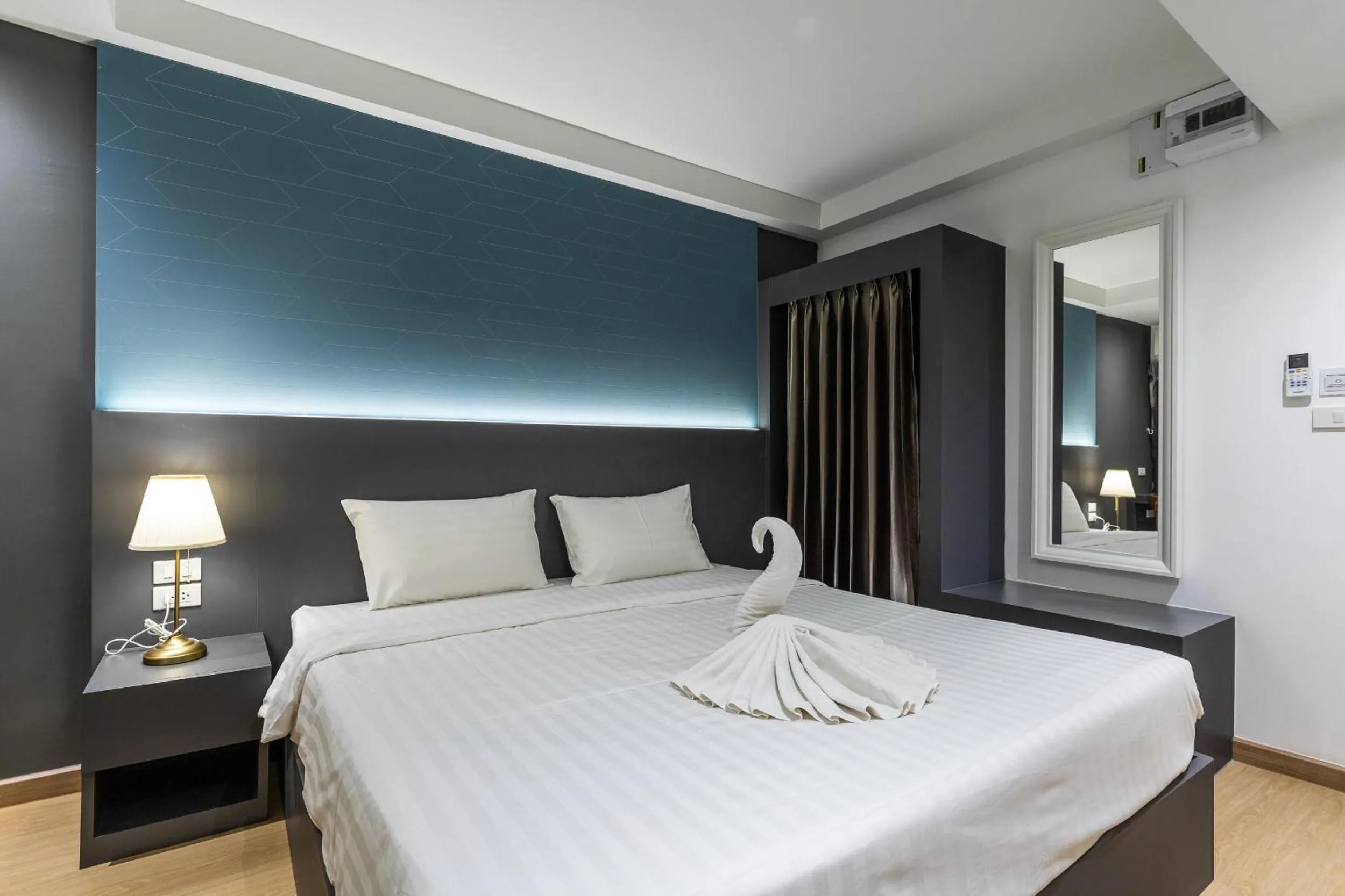 Standard King Room in Siam Star Hotel