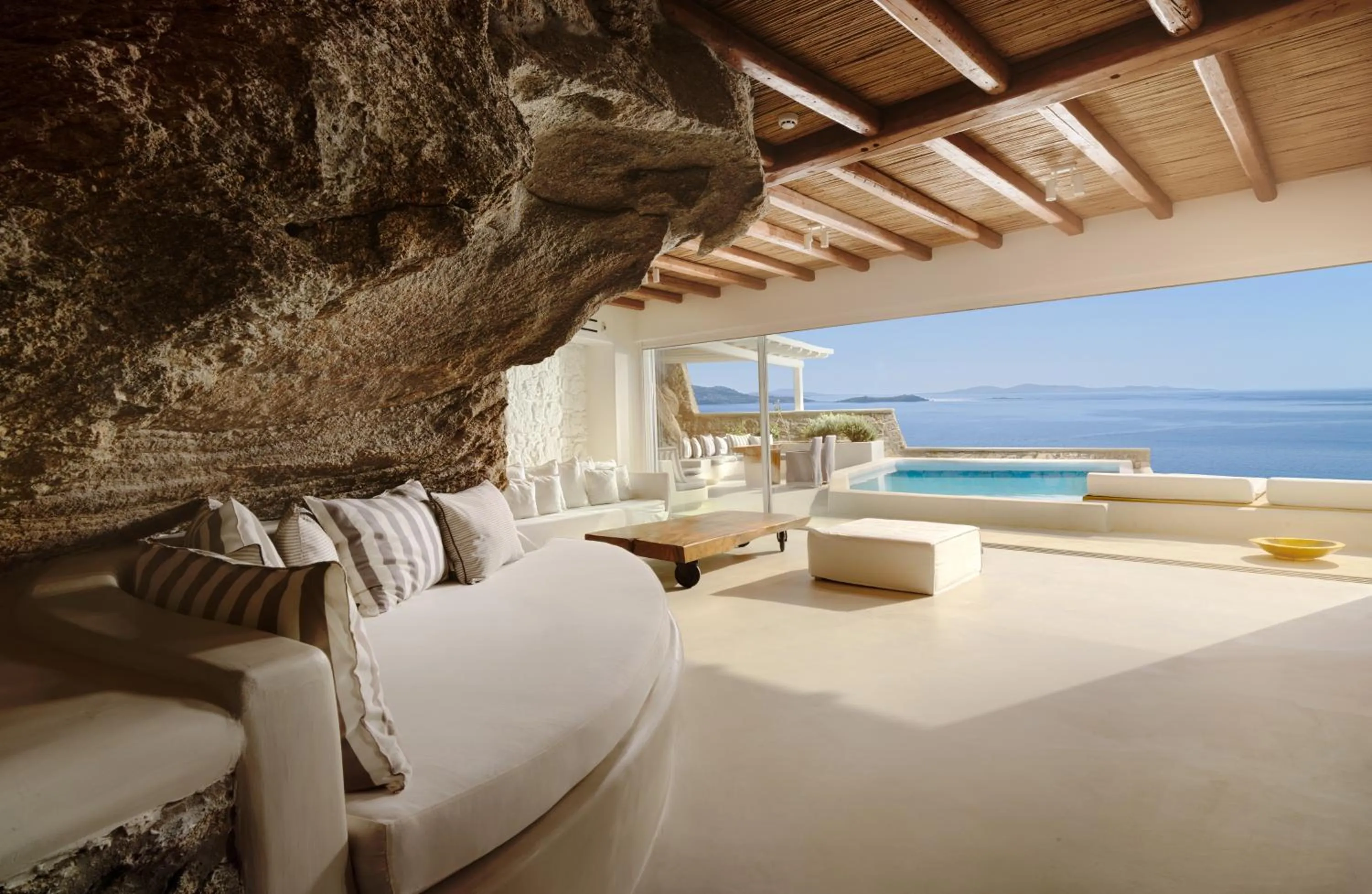 Two-Bedroom Villa with Private Pool in Cavo Tagoo Mykonos