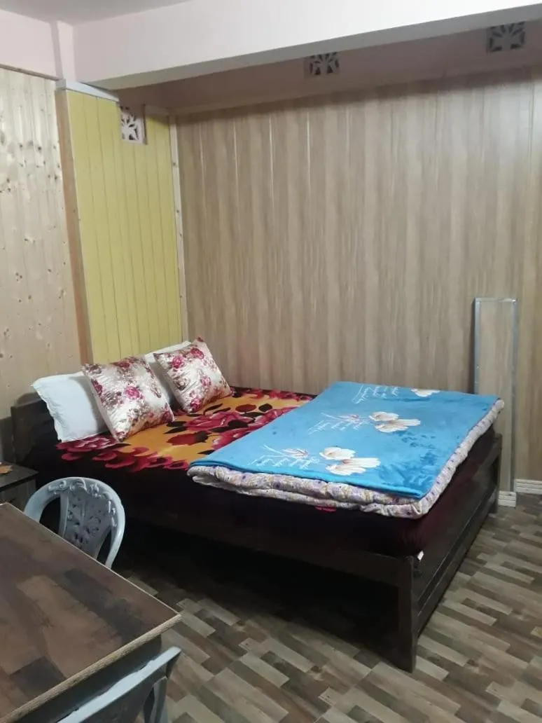 Double Room - single occupancy in Smriya Homestay
