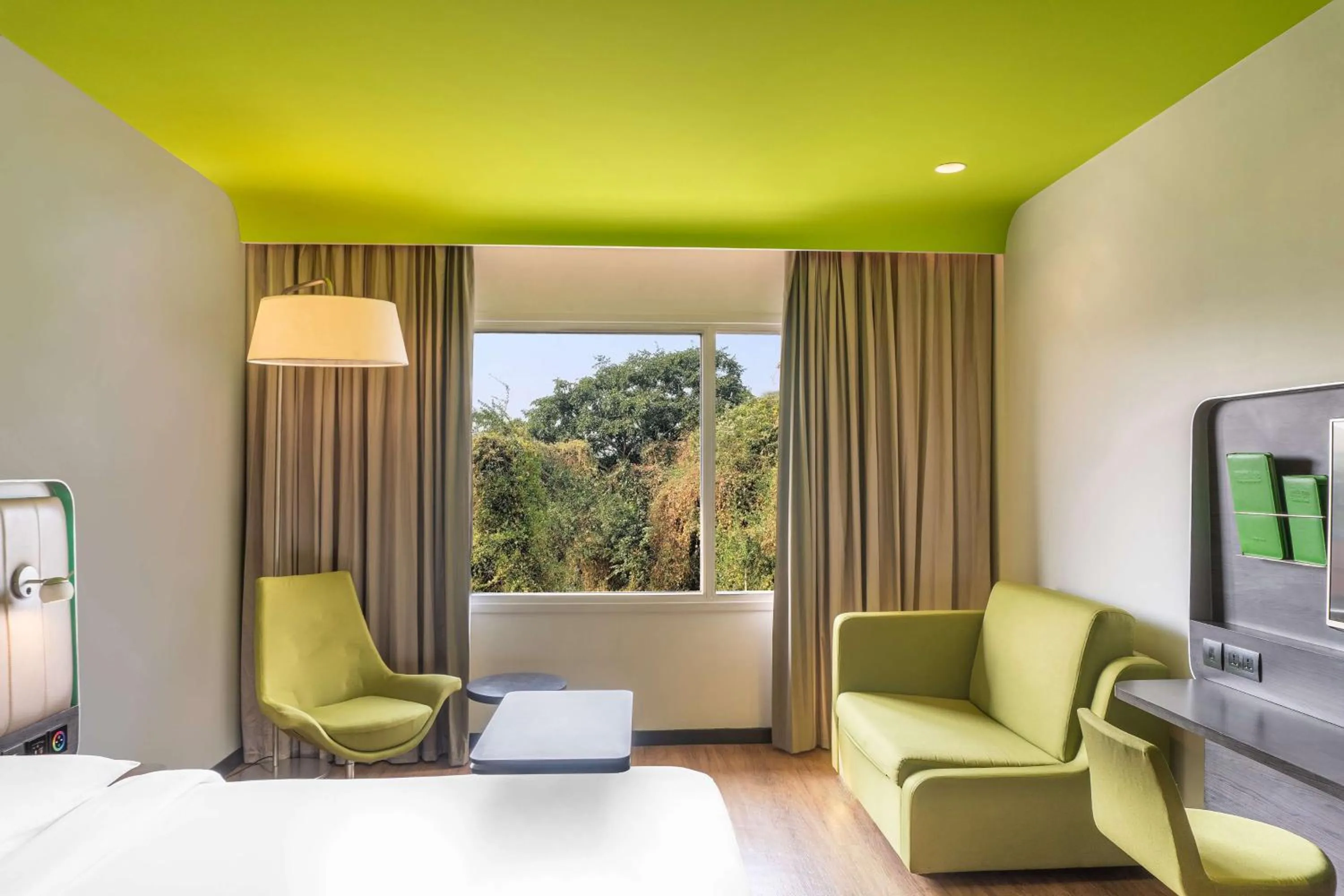 Deluxe Double or Twin Room in Park Inn by Radisson,South Delhi