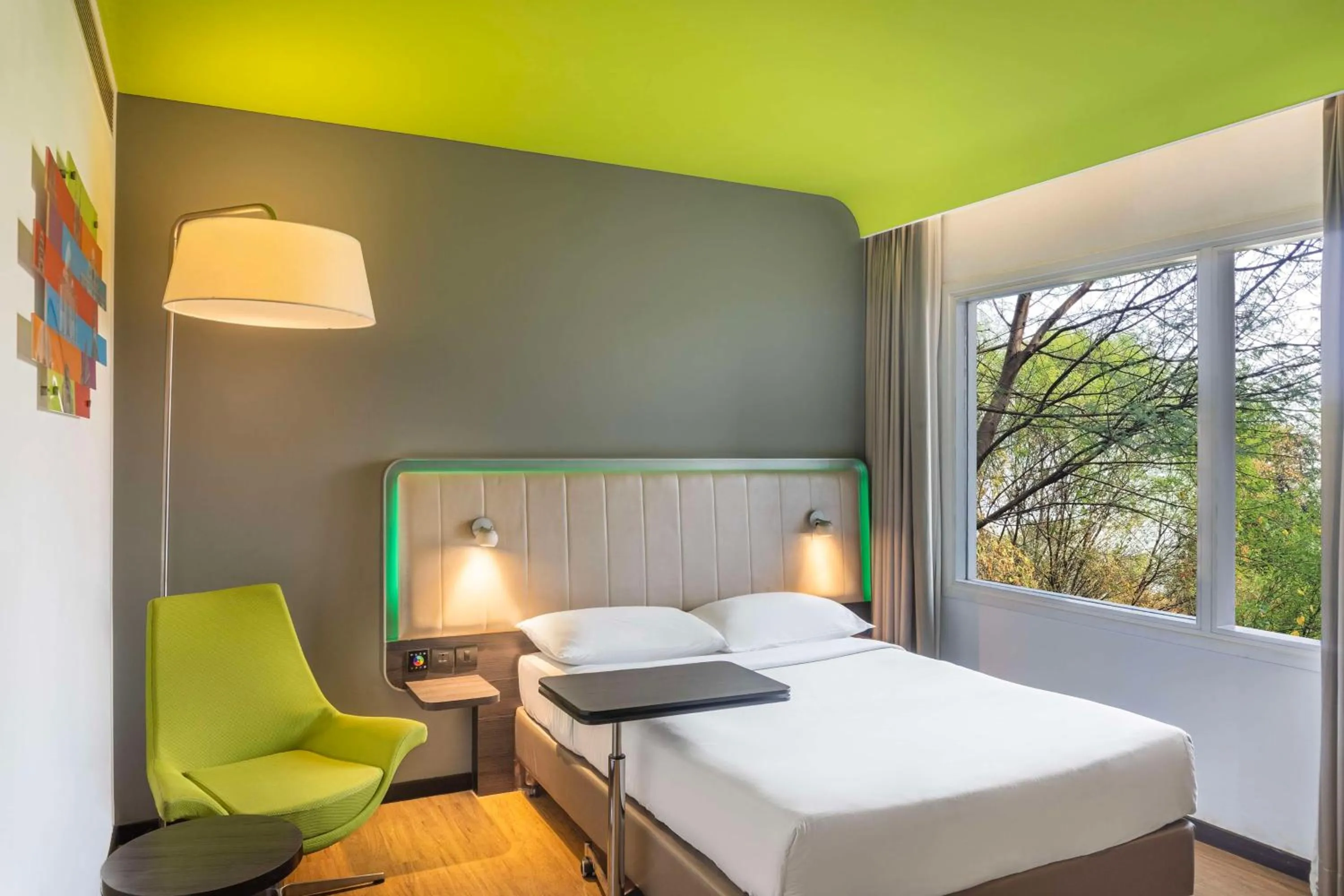 Superior Room in Park Inn by Radisson,South Delhi