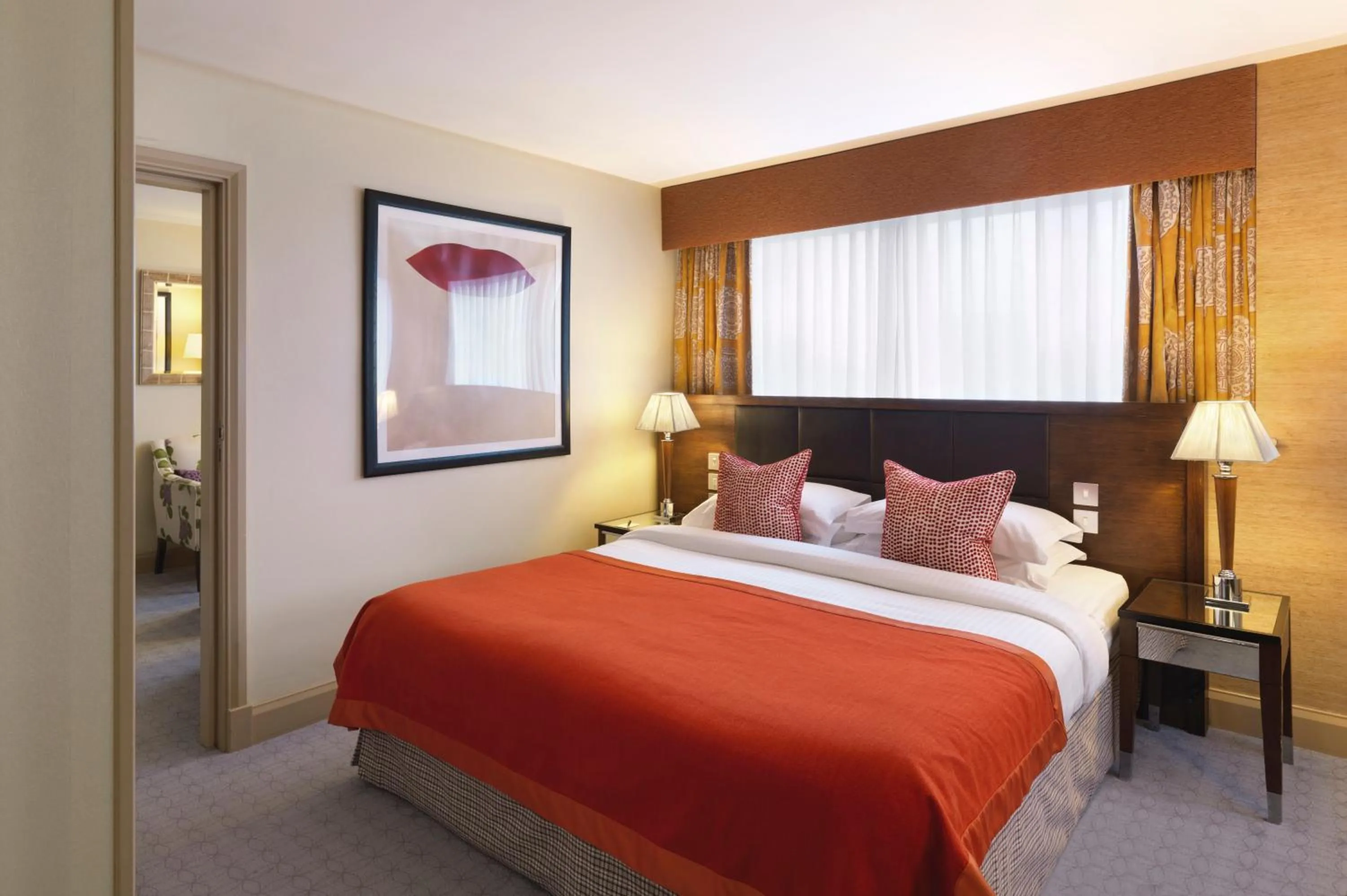 One-Bedroom Suite in The Mandeville Hotel