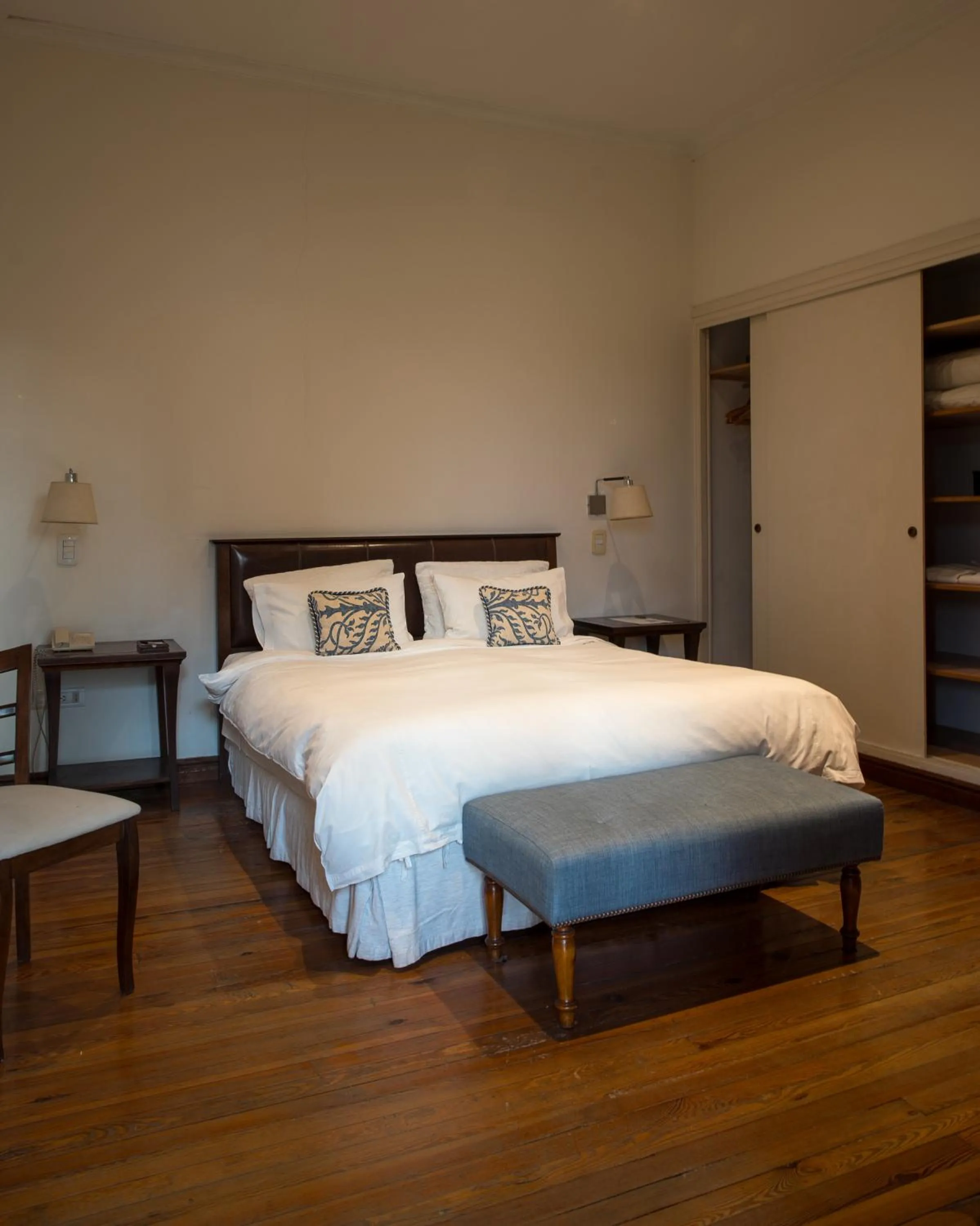 Double Room in Club Tapiz