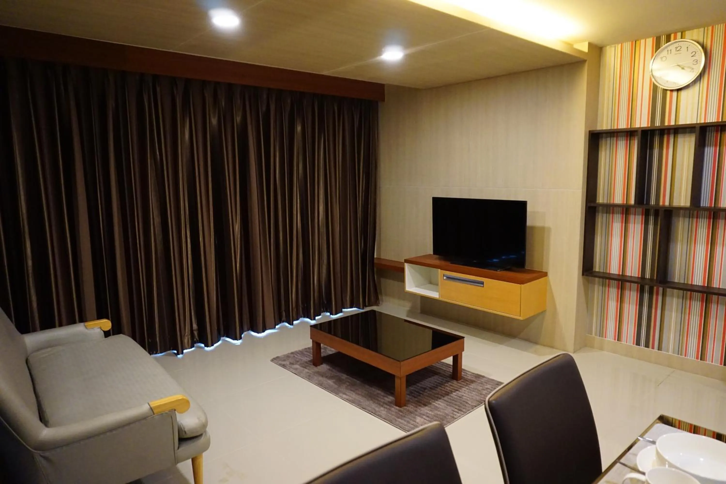 Deluxe Apartment in Central Mansion