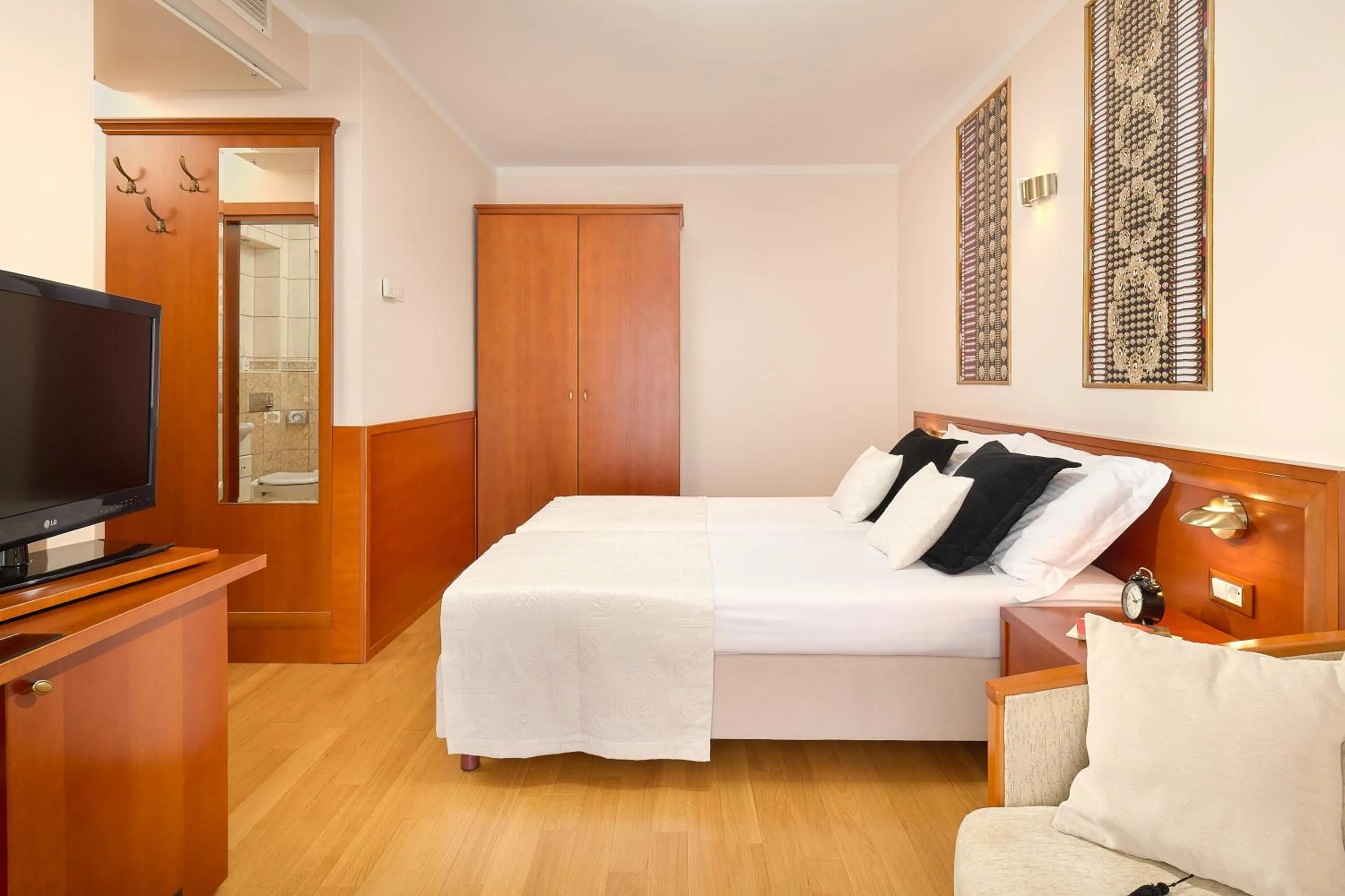 Twin Room in Villa Andrea