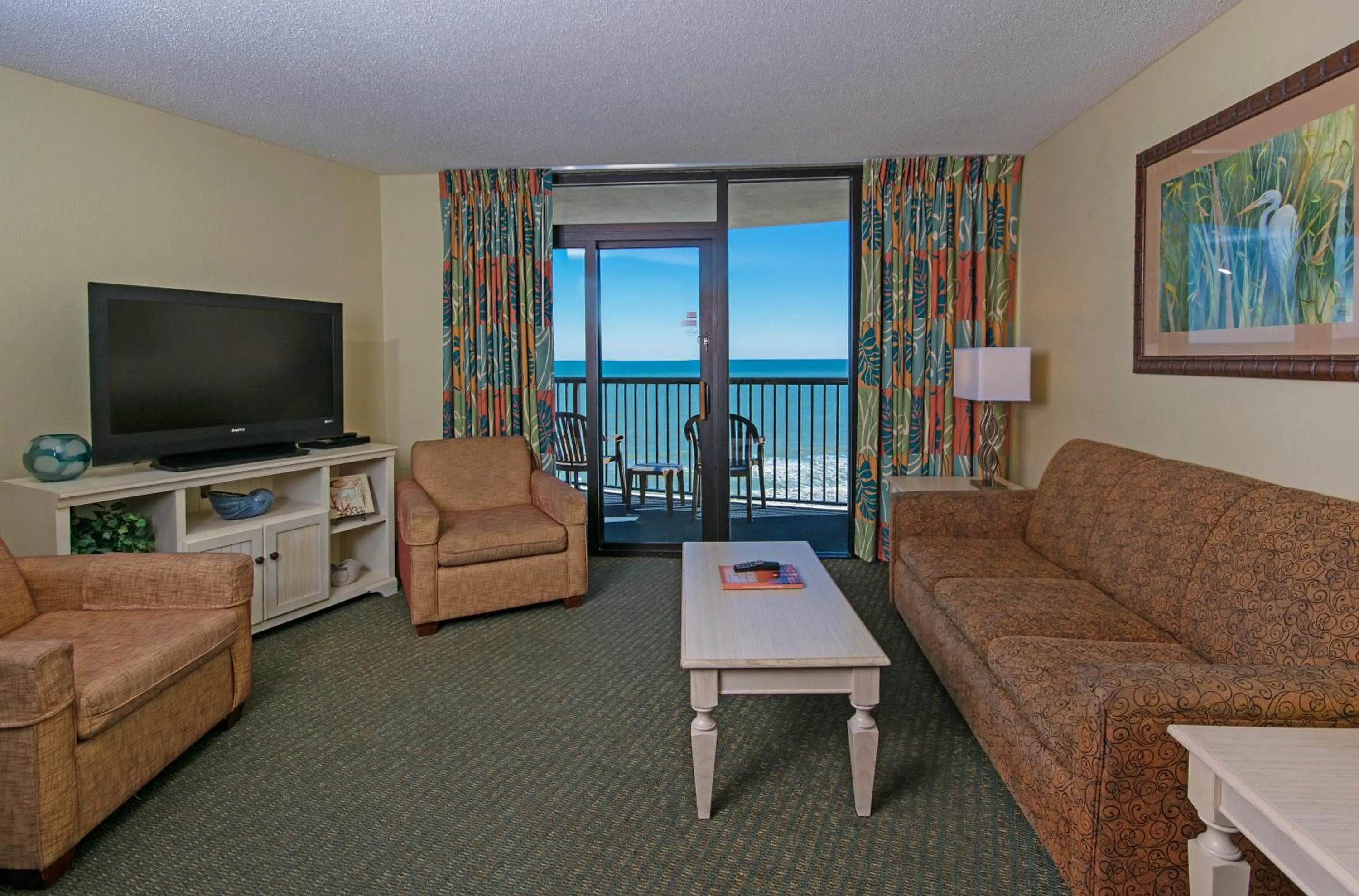 Three-Bedroom Villa - Ocean Front in Compass Cove