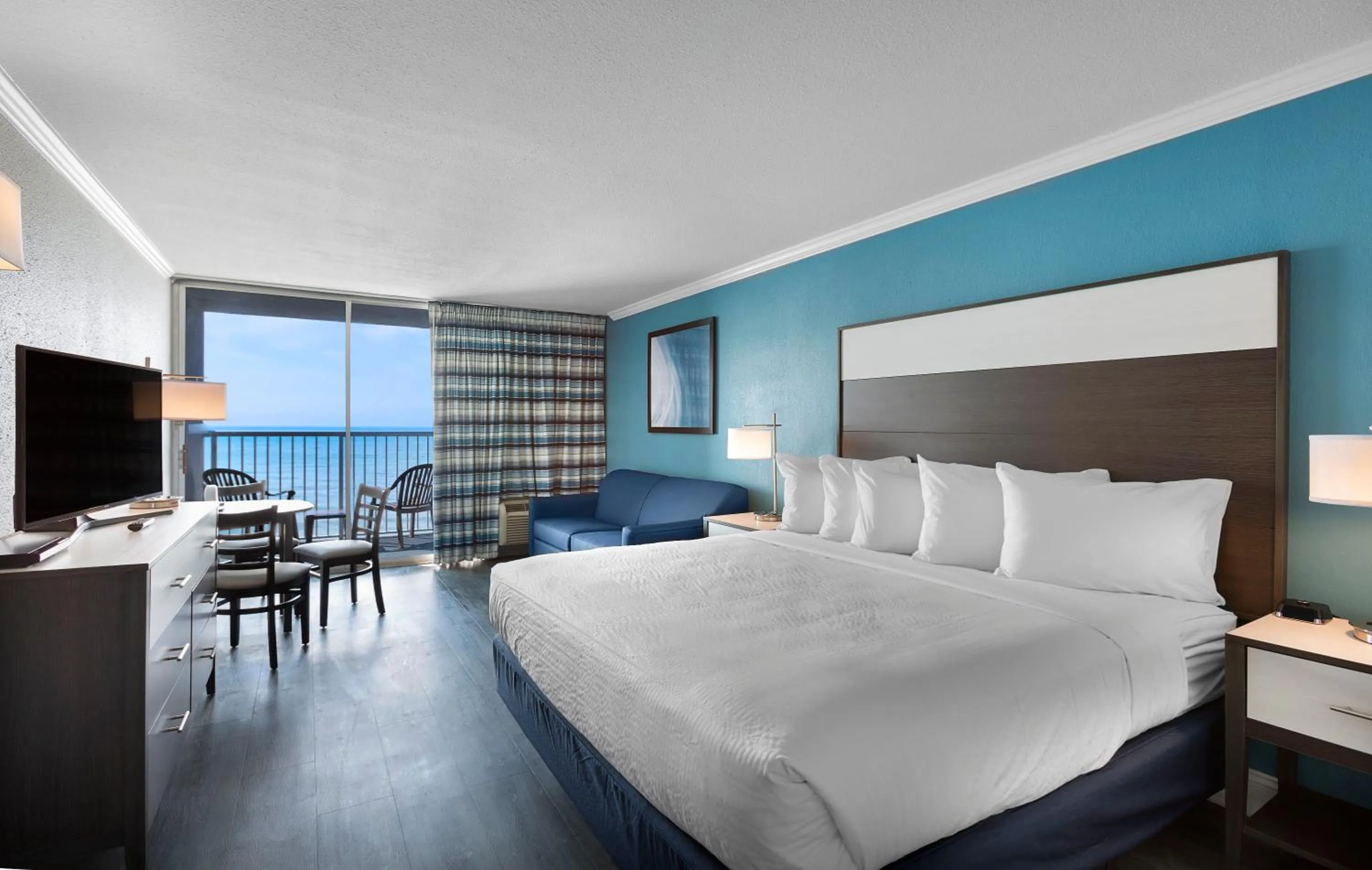 King Room with Sea View in Compass Cove