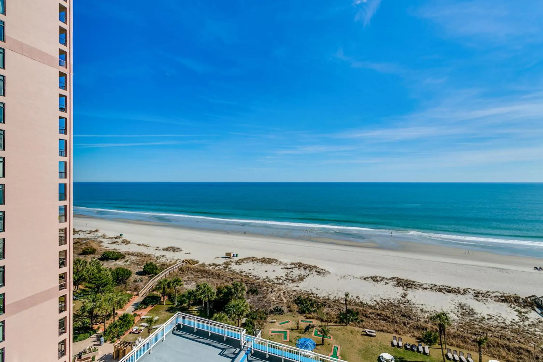 Oceanfront Queen Suite in Dunes Village
