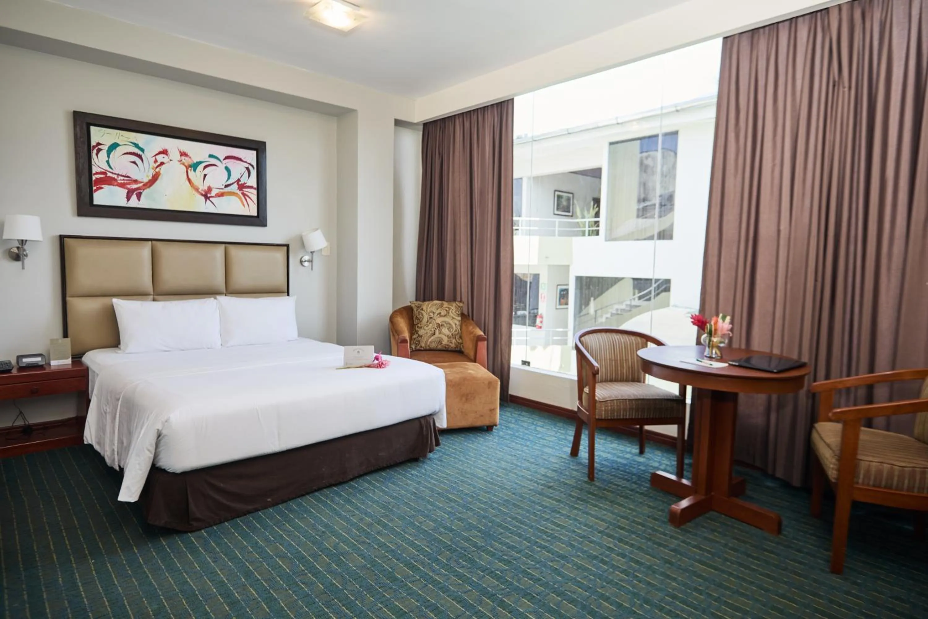 Superior Queen Room in El Dorado Classic Hotel