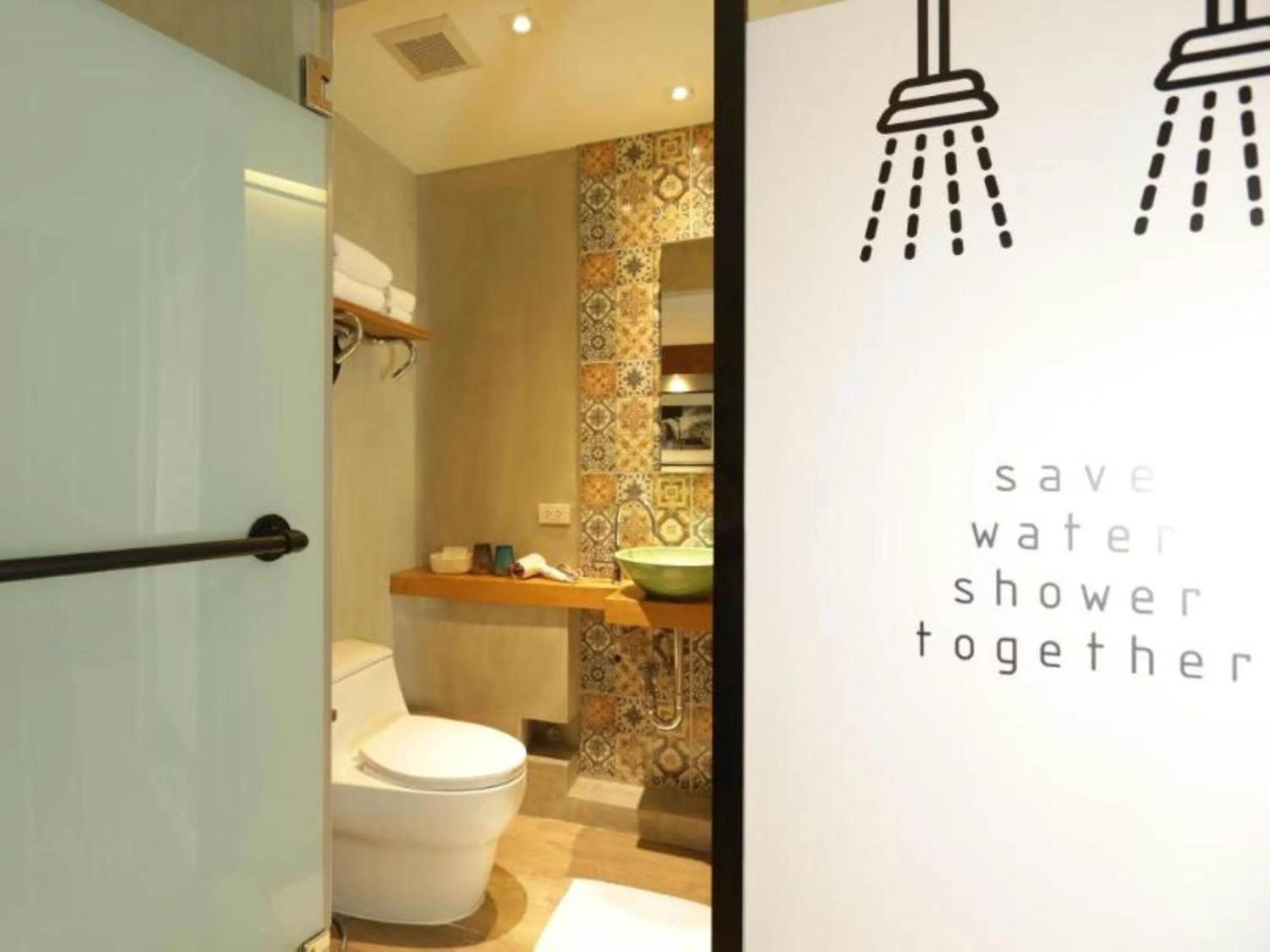 Vintage Superior Double or Twin Room in Nandha Hotel