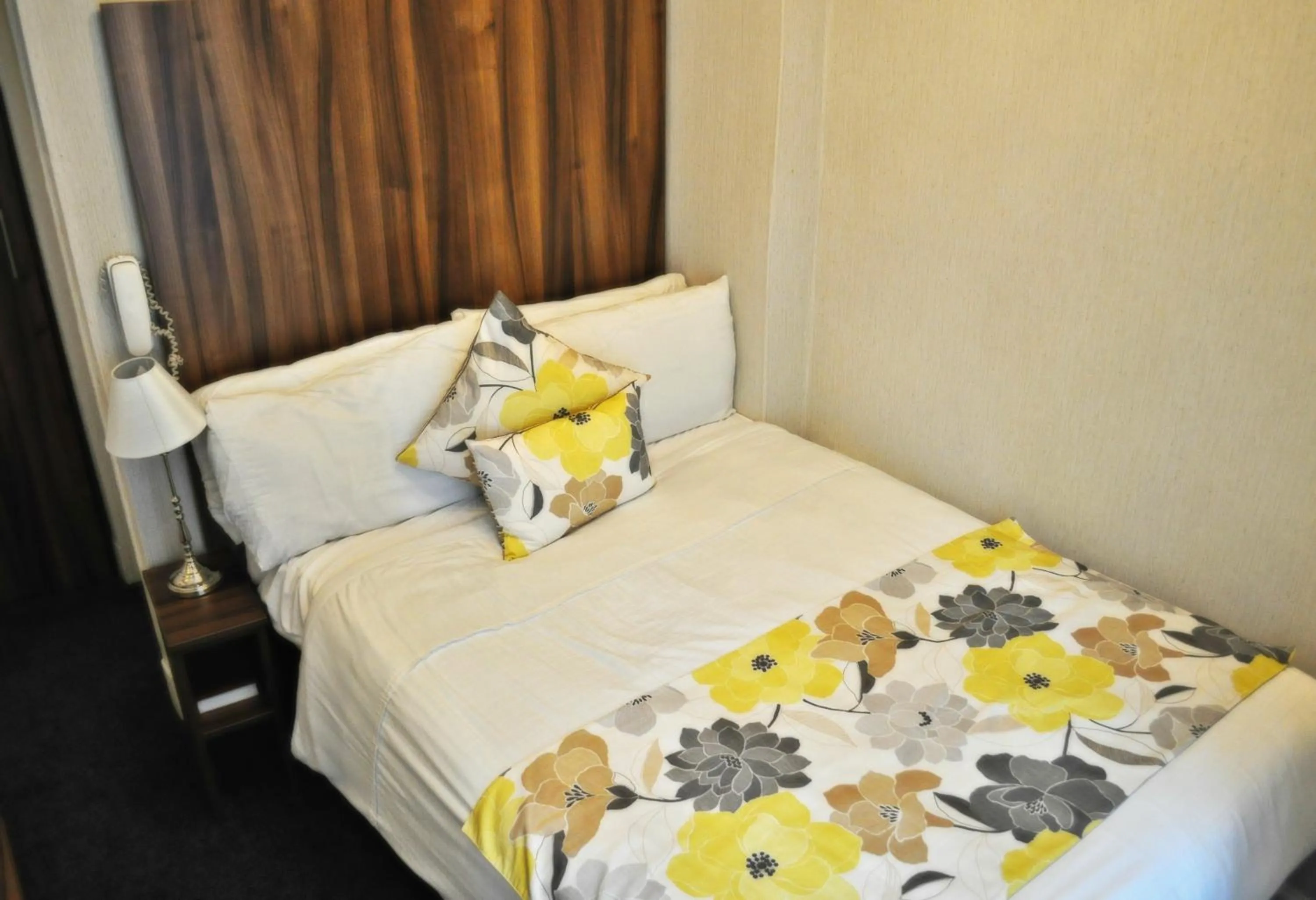 Single Room in Argyll Guest House