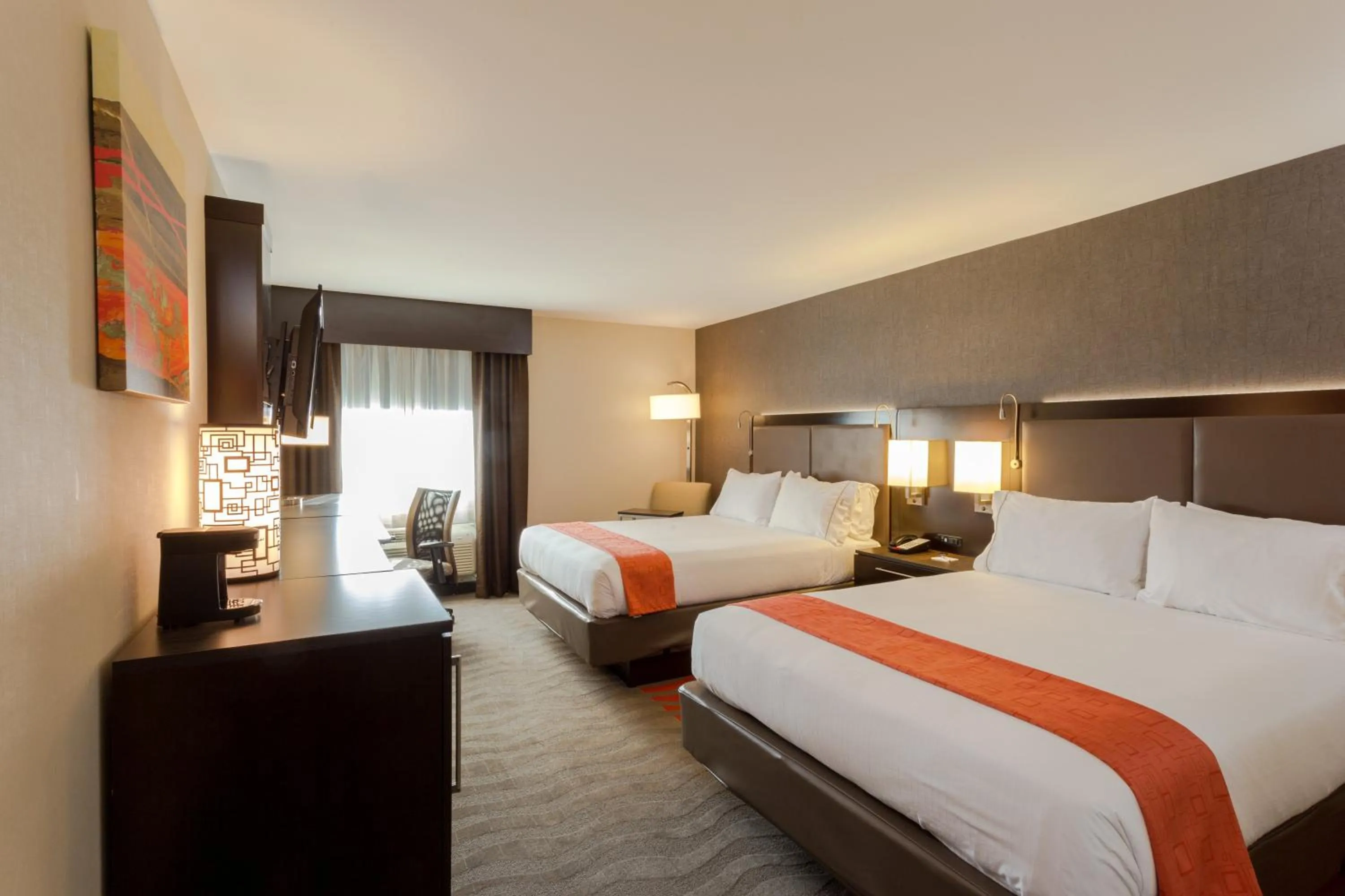 Standard Queen Room with Two Queen Beds in Holiday Inn Express Baltimore West - Catonsville by IHG