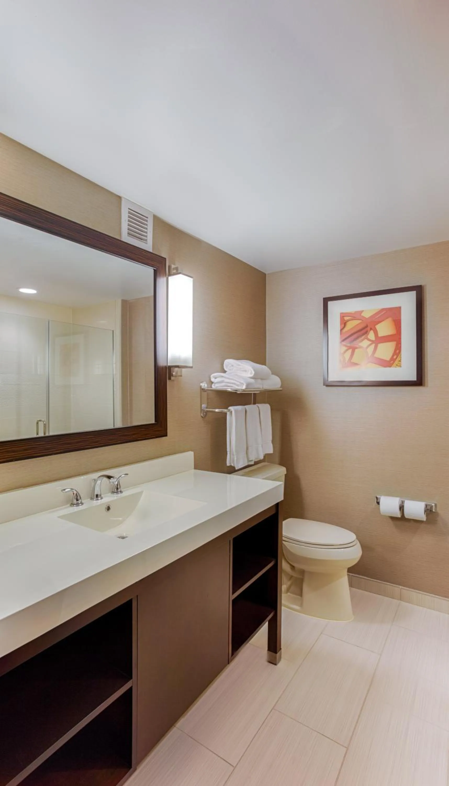 King Room - Hearing Accessible/Non-Smoking  in Holiday Inn Express Baltimore West - Catonsville by IHG