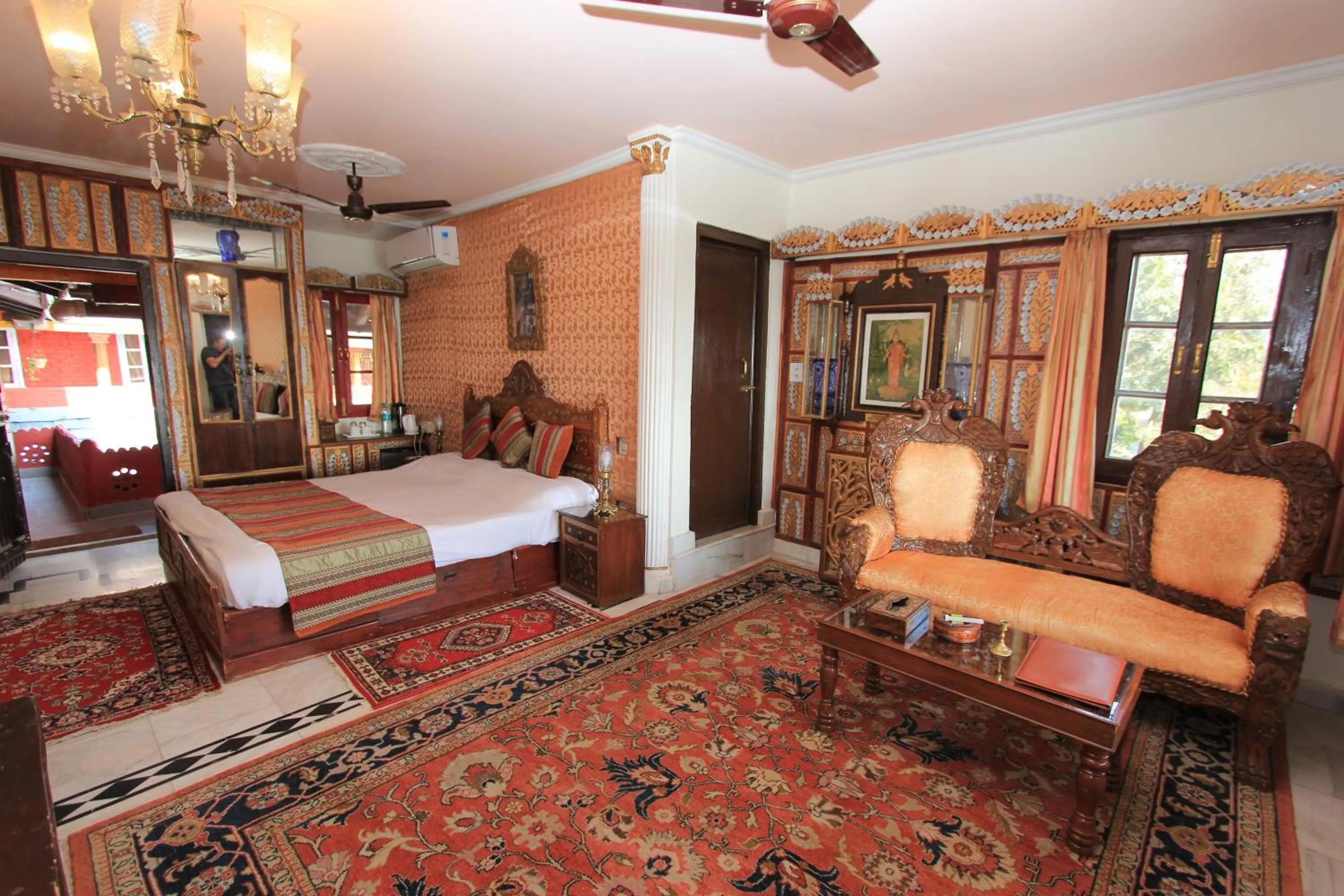 Deluxe Double Room in WelcomHeritage Grace Hotel