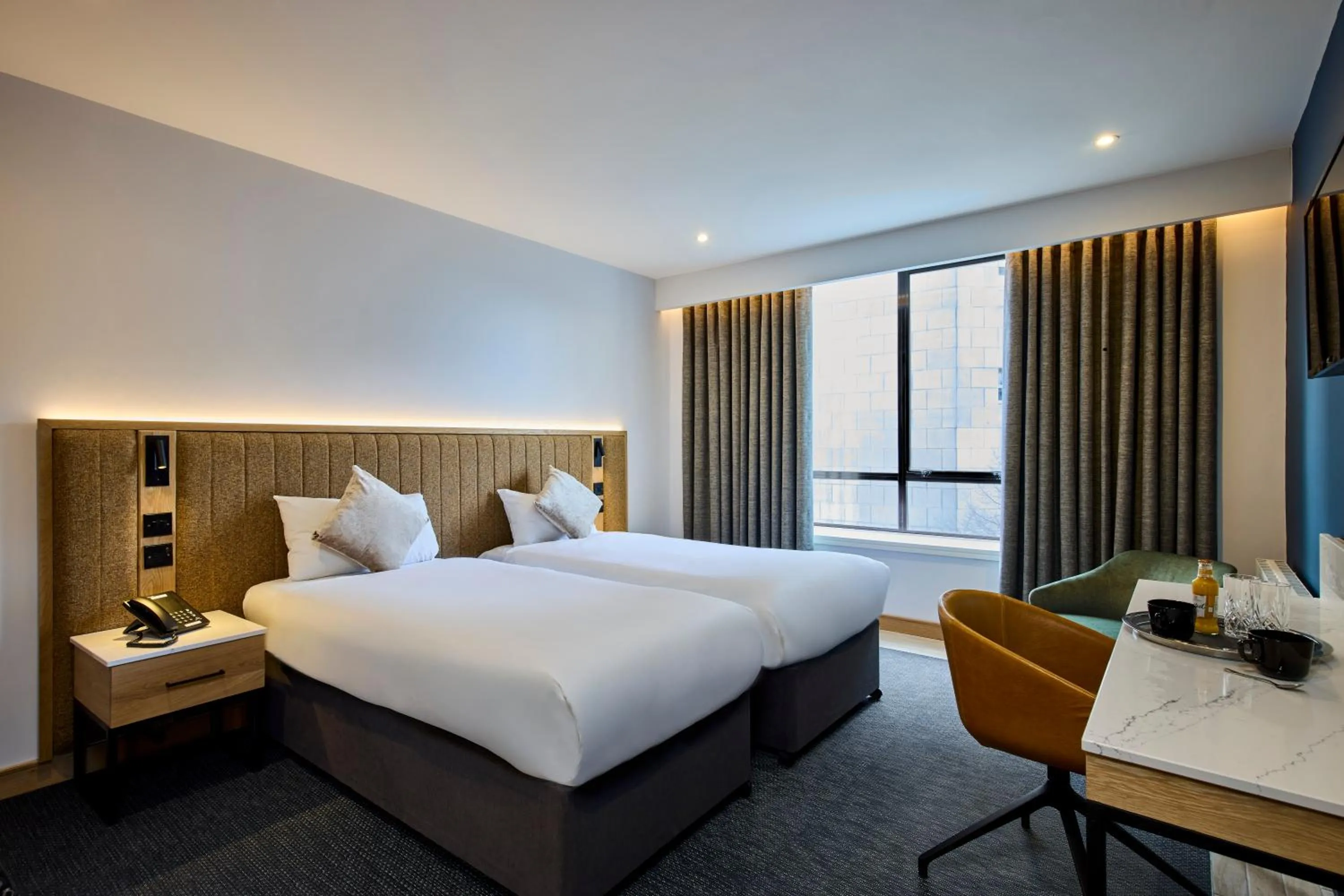 Superior Twin Room in Handel's Hotel