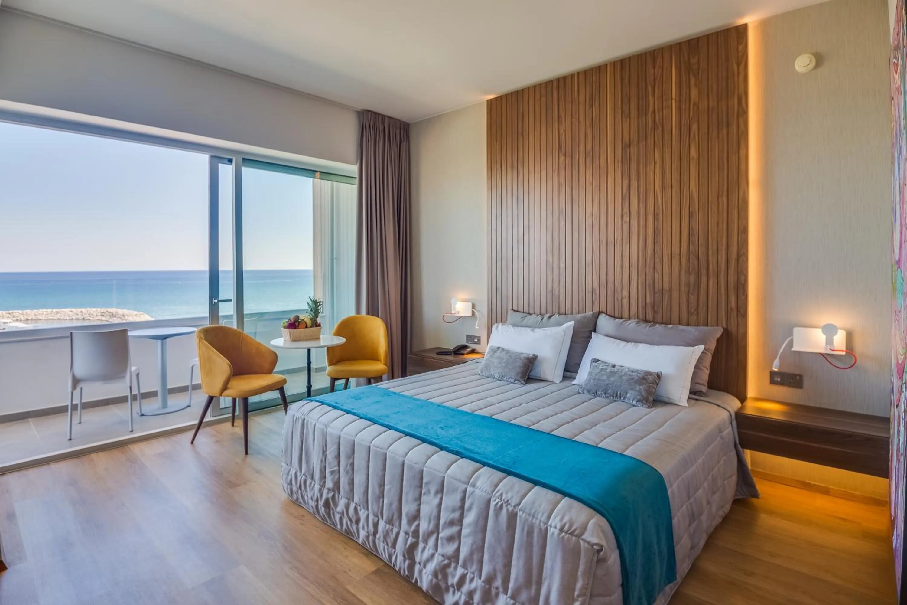 Superior Double Room with Partial Sea View in Sun Hall Hotel
