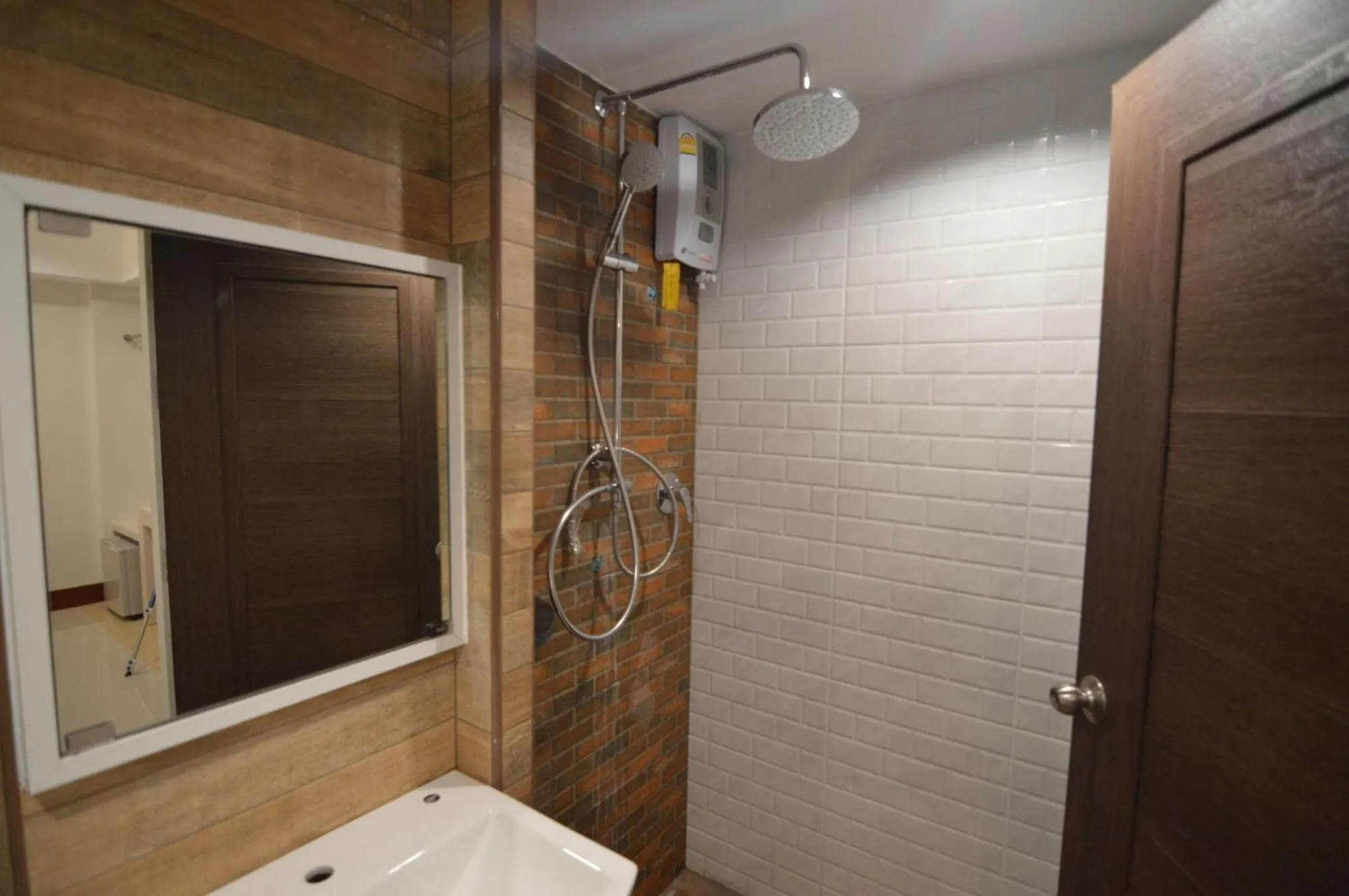 Deluxe Double Room with Balcony in UD Capital Hotel