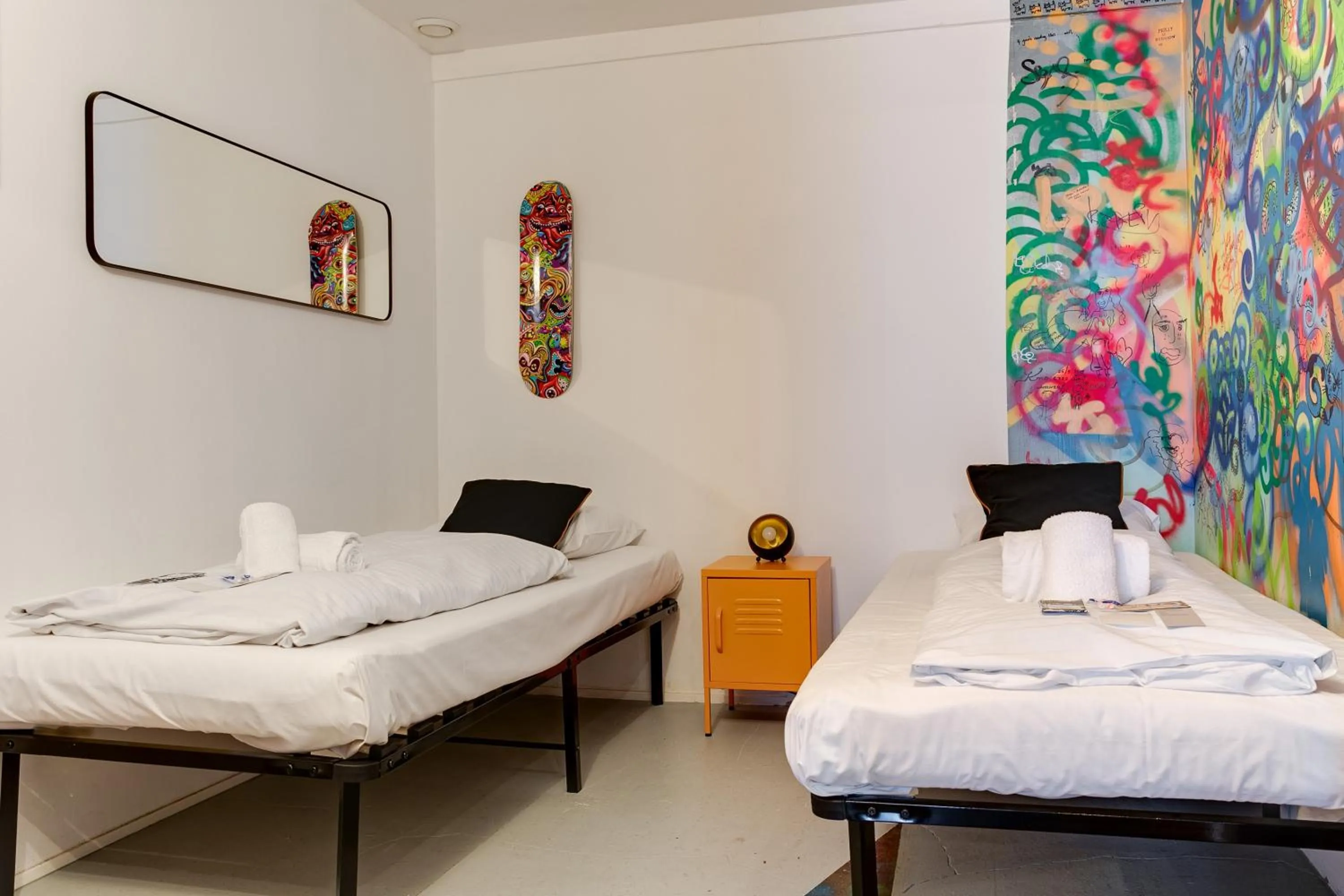 Friend's Twin Cabin in ClinkMama