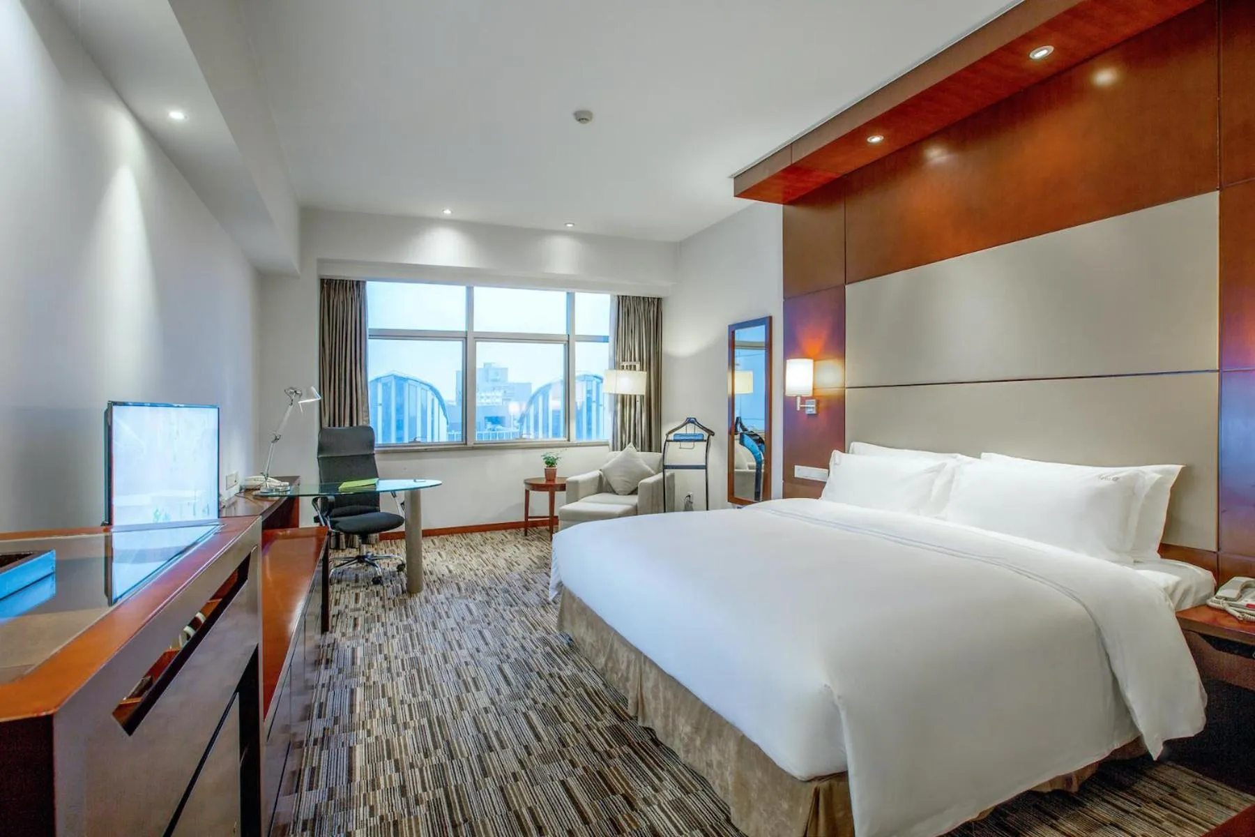 Standard Room in Holiday Inn Xiaoshan by IHG