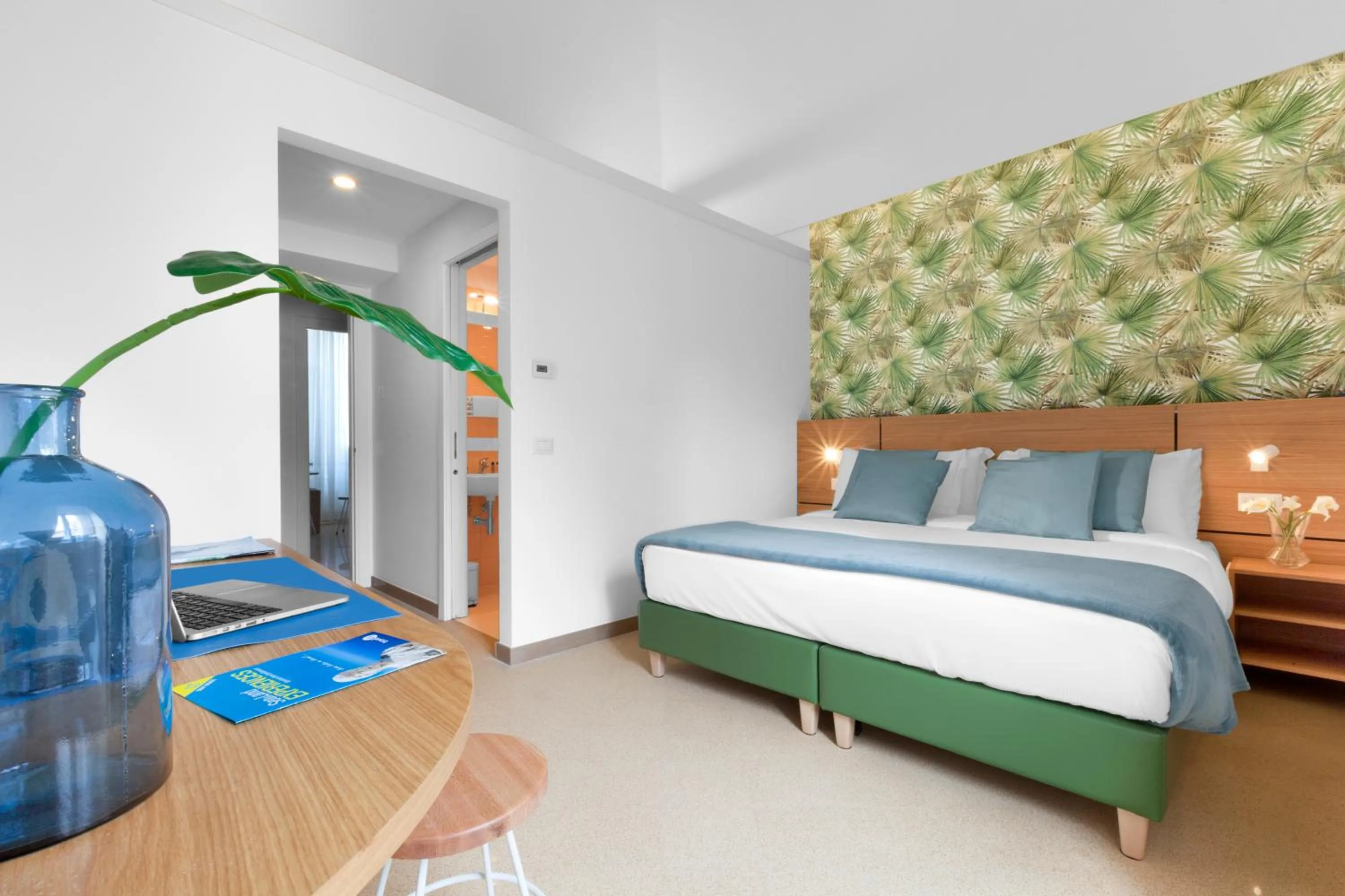 Superior Double Room in Unconventional Sorrento Coast