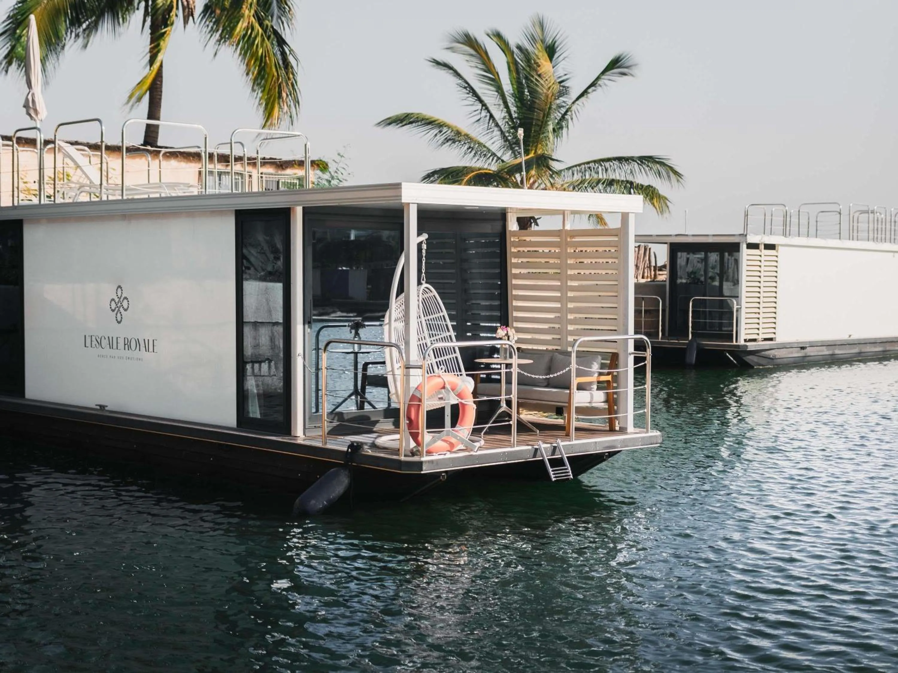 Crystal Floating Room with Spa Bath and Rooftop with Ocean View in Movenpick Resort Lamantin Saly