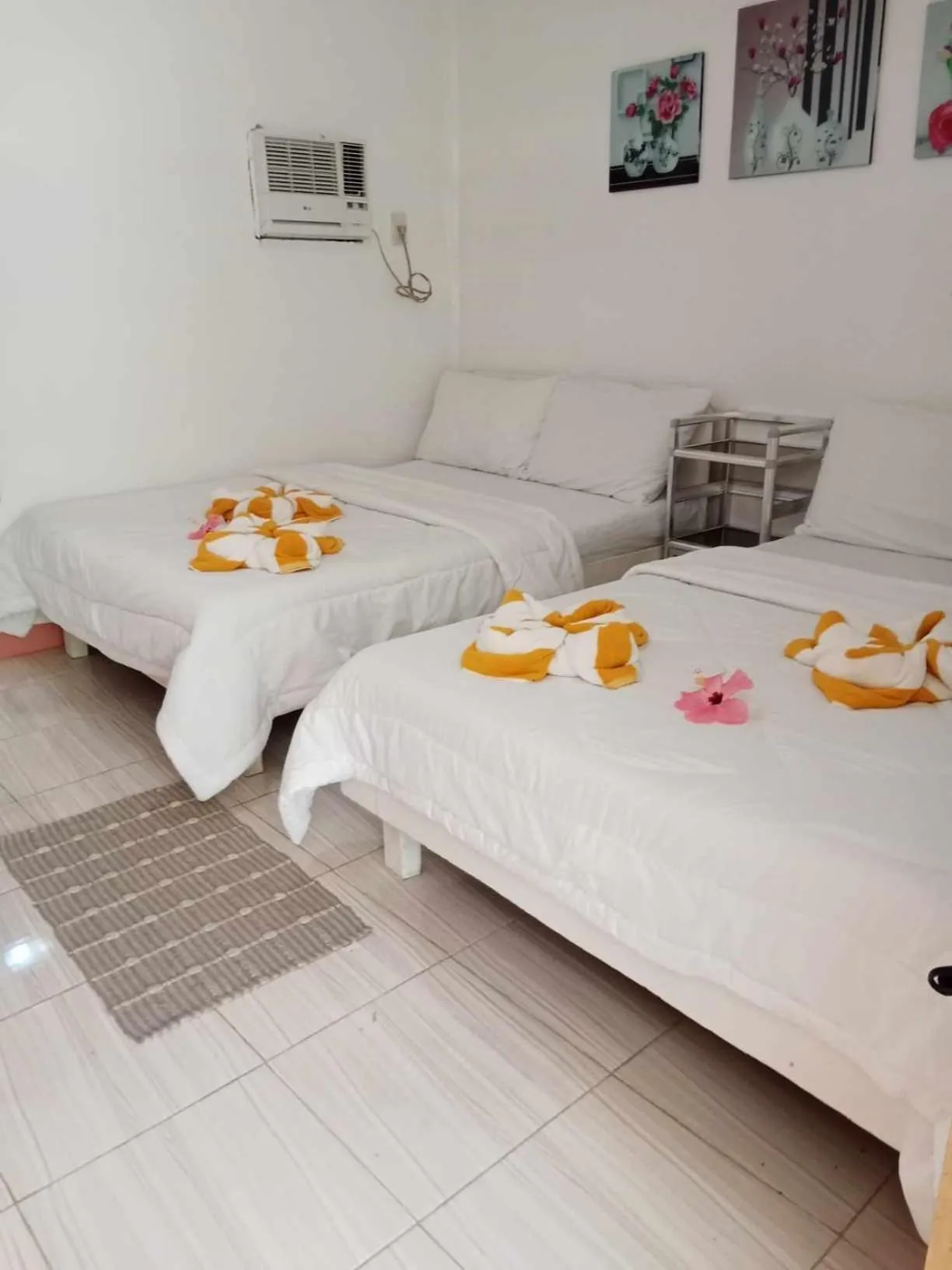 Standard Double Room in Mabuhay Thresher Dive Resort