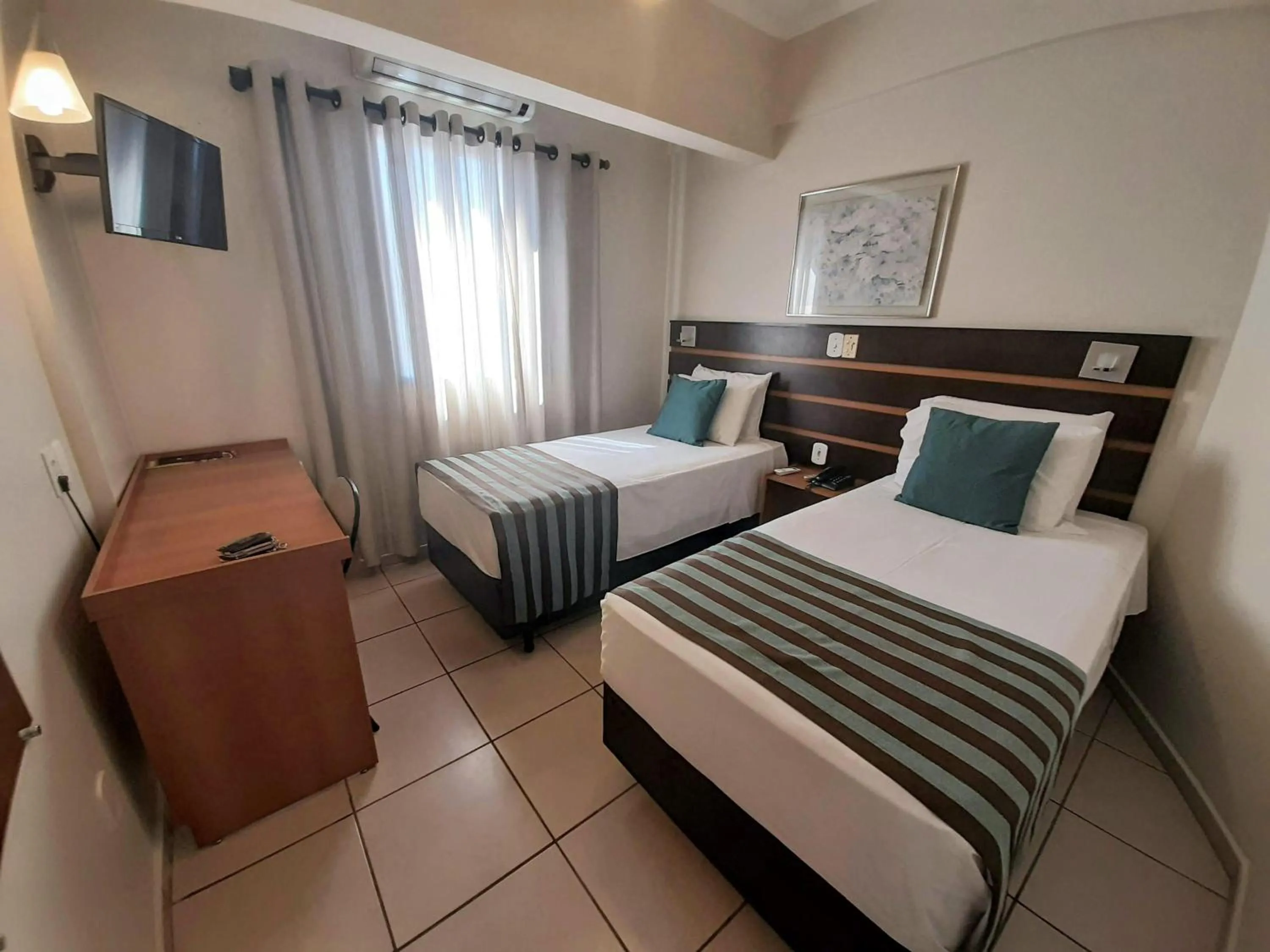 Standard Twin Room in Hotel Ferraz