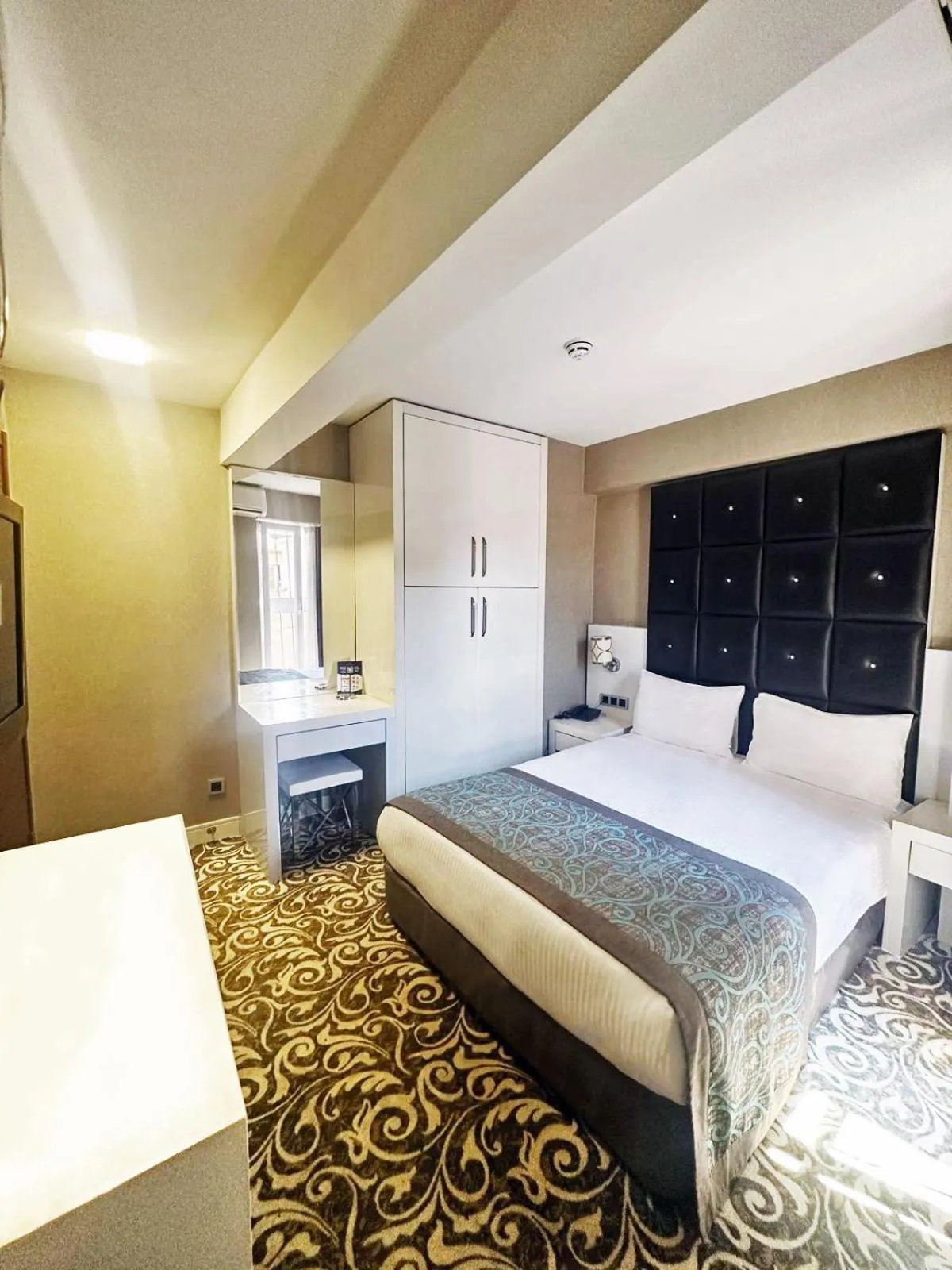 Economy Double Room in Taksim Line Hotel