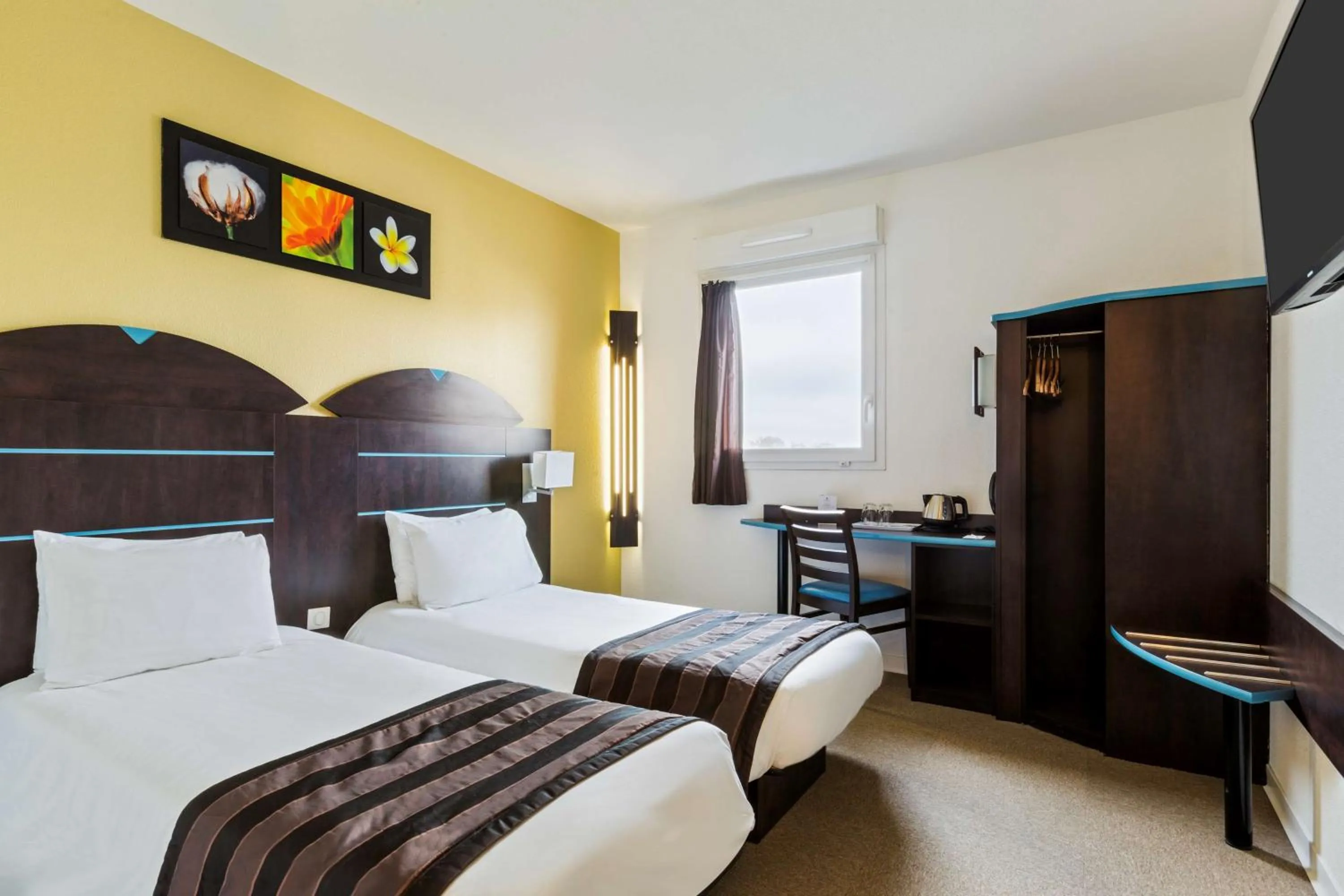 Standard Twin Room in Sure Hotel by Best Western Saint-Amand-Les-Eaux