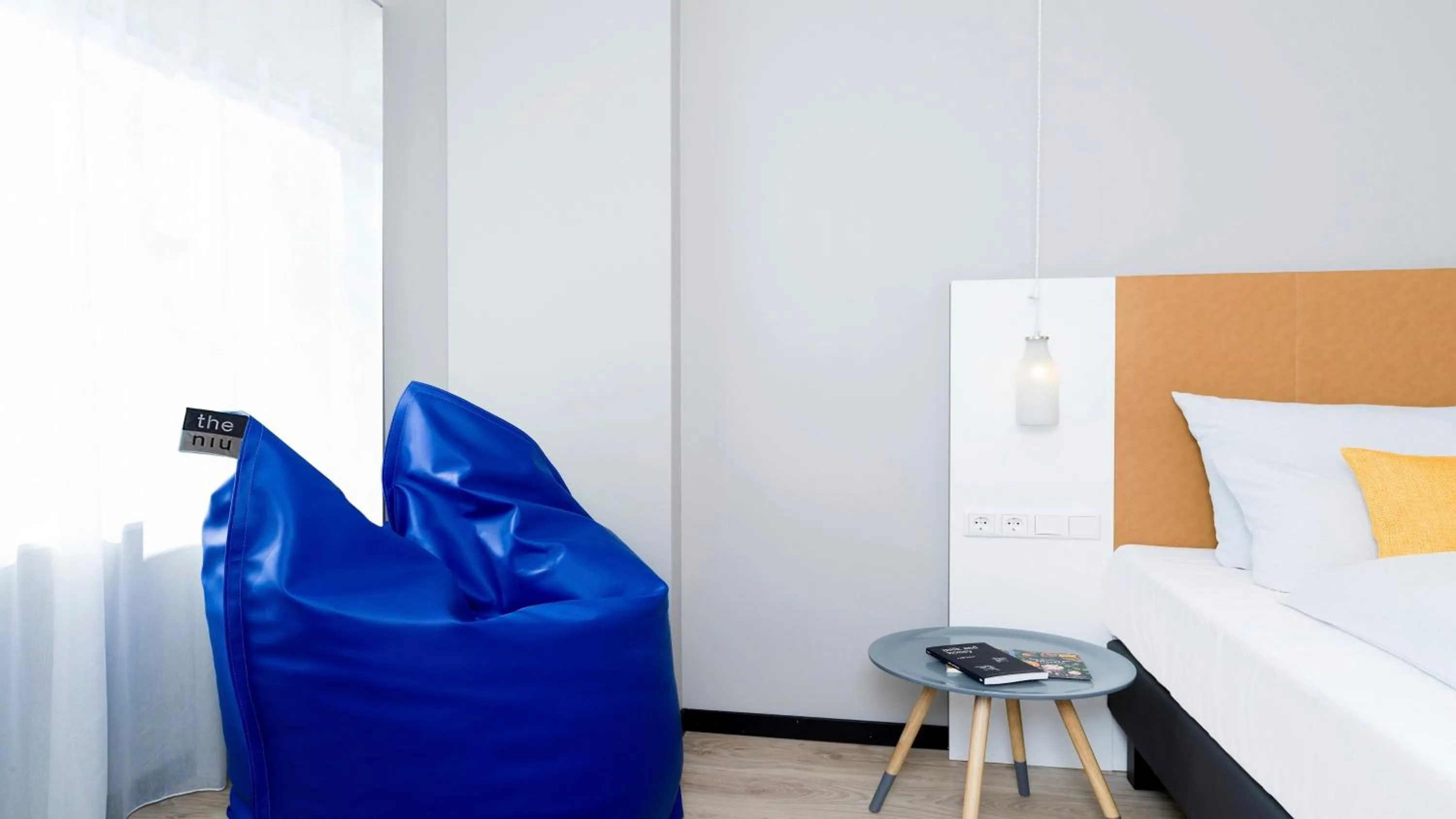 Premium Queen Room in Holiday Inn - the niu, Dairy Haarlem