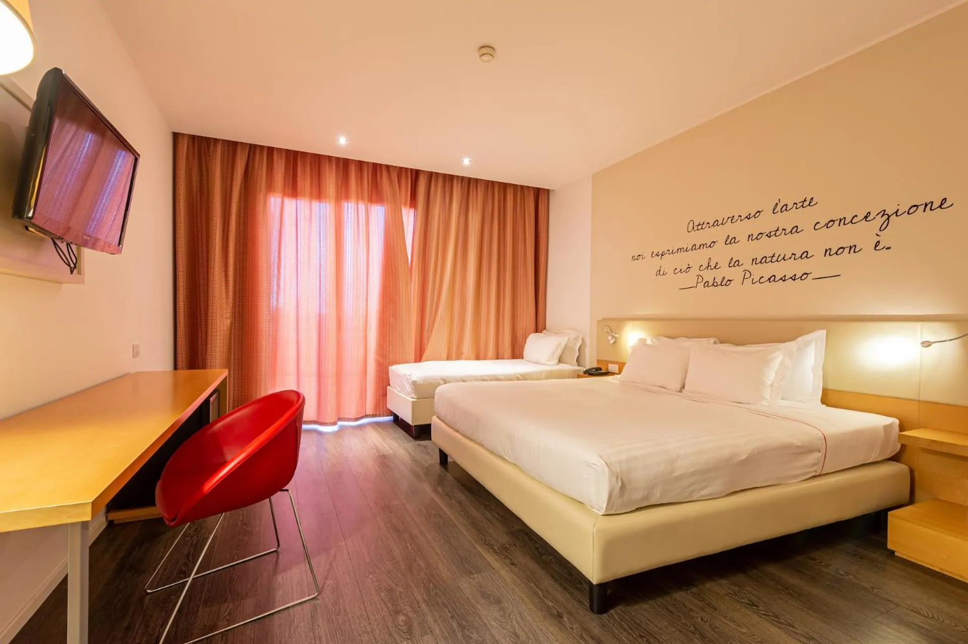 Superior Triple Room in UNA HOTELS Le Terrazze Treviso Hotel & Residence