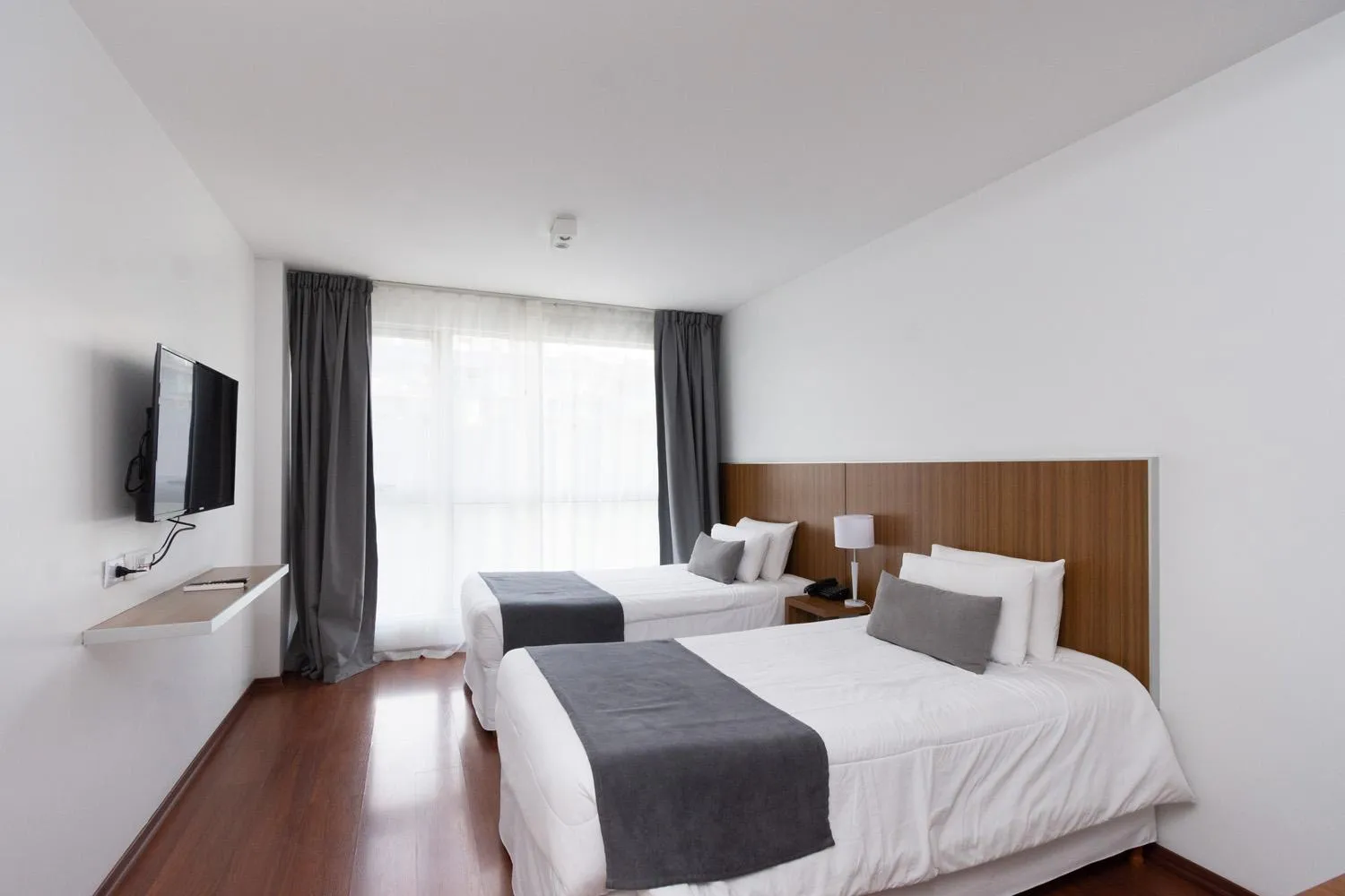 Classic Twin Room in Hotel Bys Palermo